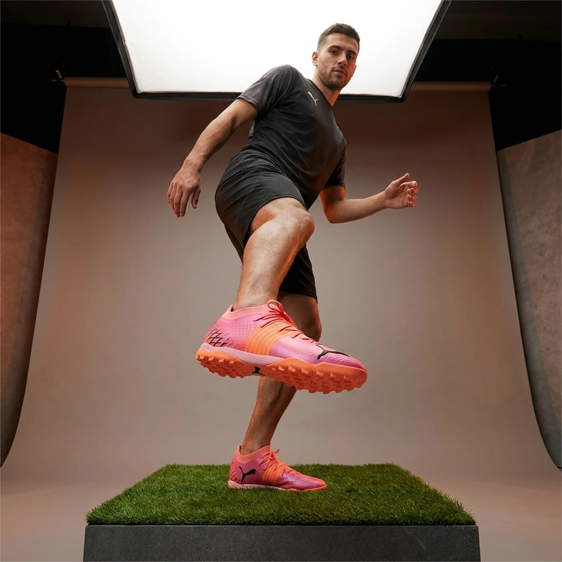 Сороконіжки Puma Future 7 Play TT 107726_03, розмір 43 (28 см)