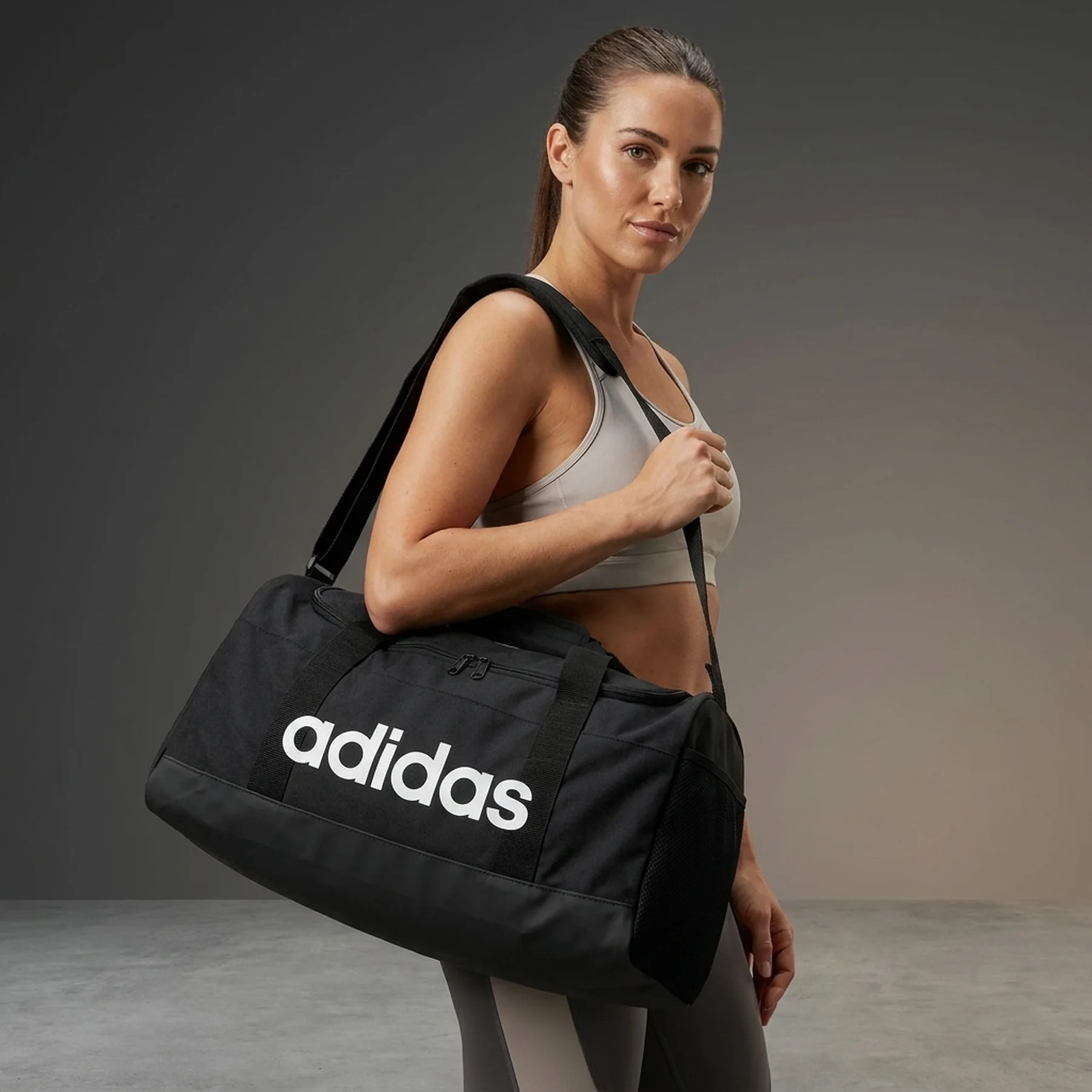 Спортивна сумка Adidas Linear Duffel 24L (JE8343)
