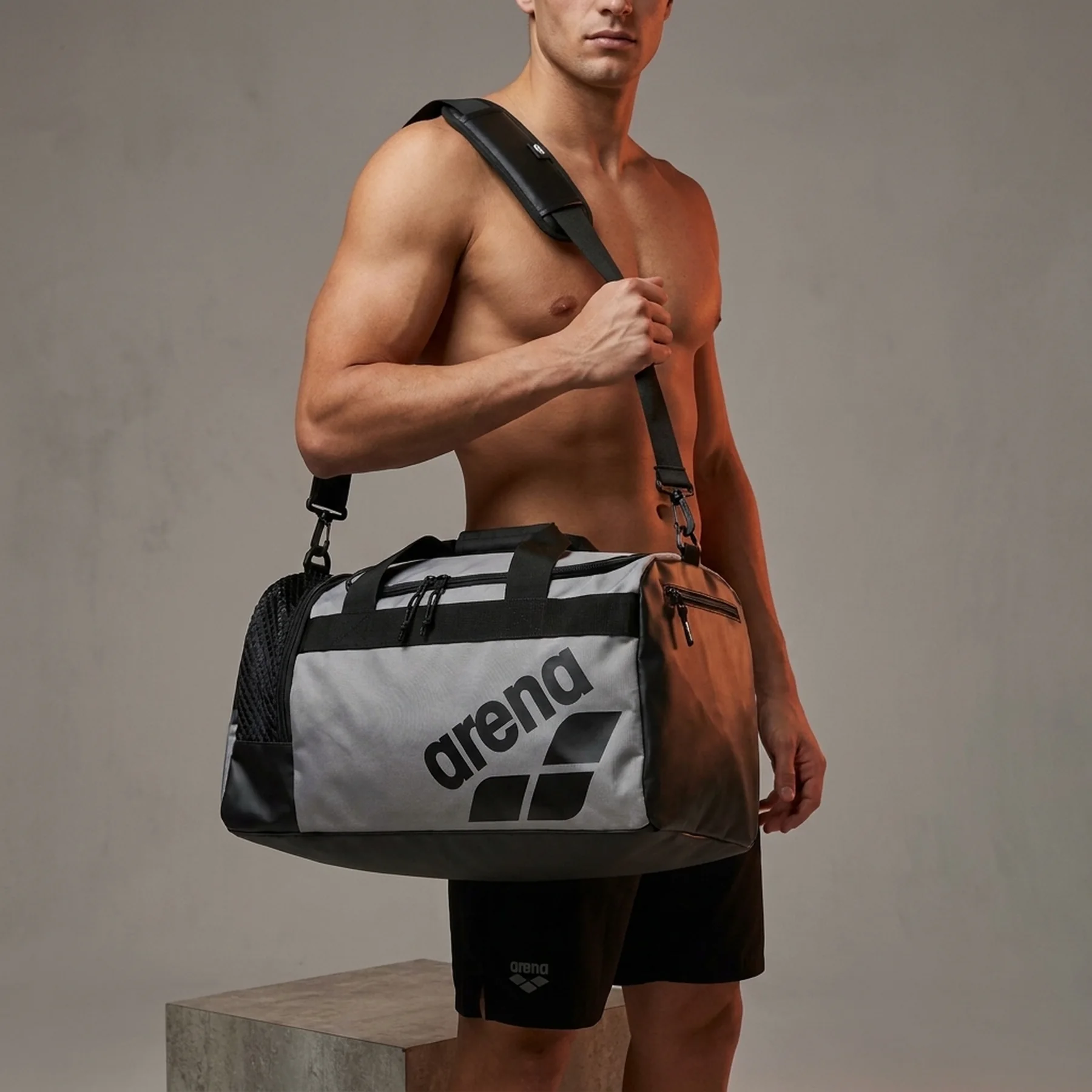 Спортивна сумка Arena All Set Duffle (010236-800)