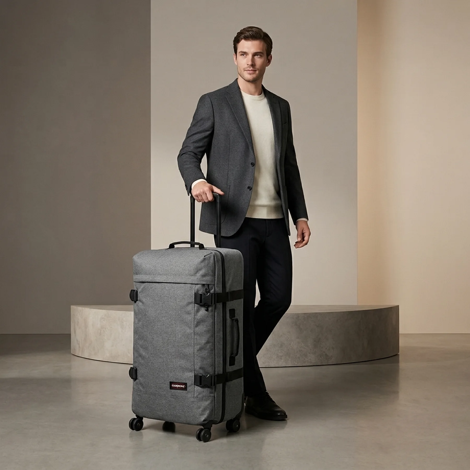 Валіза Eastpak TRANS4 L