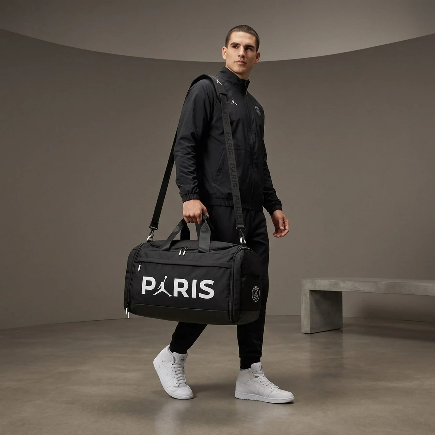 Спортивна сумка Jordan Paris Saint-Germain Duffle Bag (62.5L) (MM0995-023)