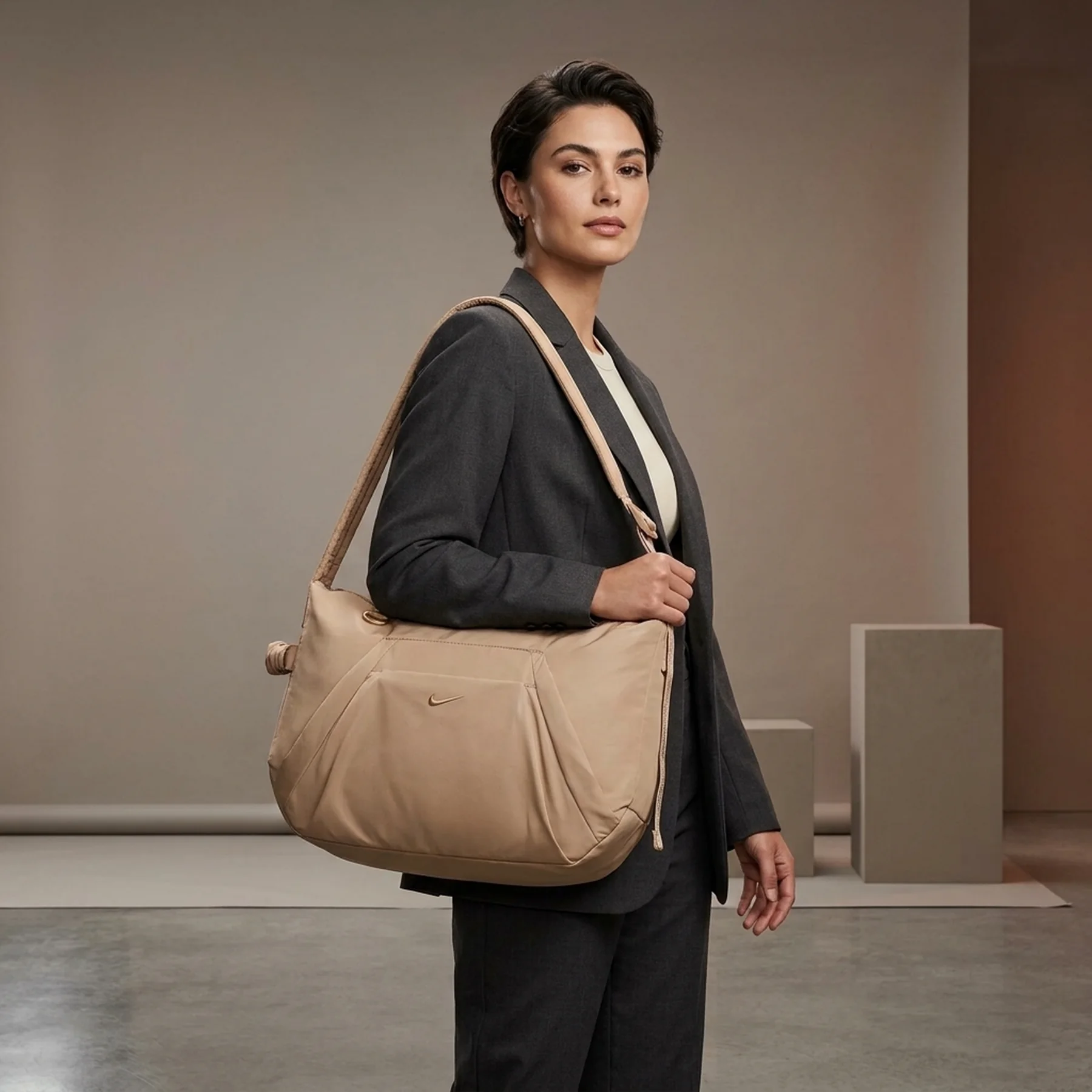 Сумка на плече Nike Tote Bag (HV1193-200)