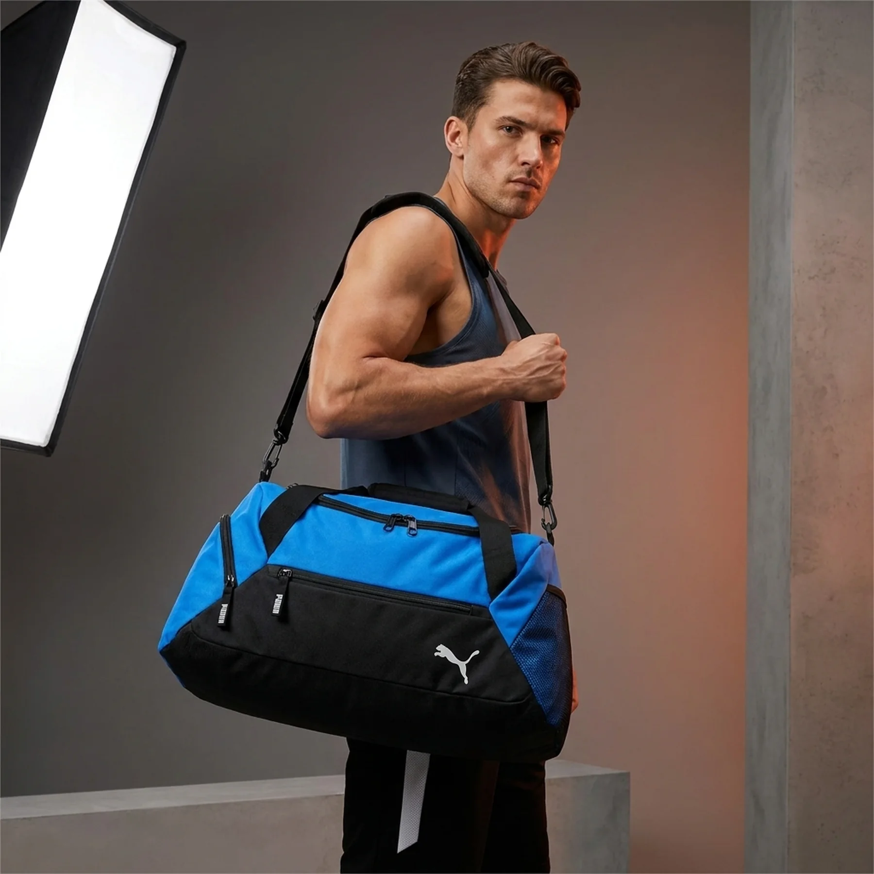 Спортивна сумка Puma Teamgoal Teambag 28L (090232-02)