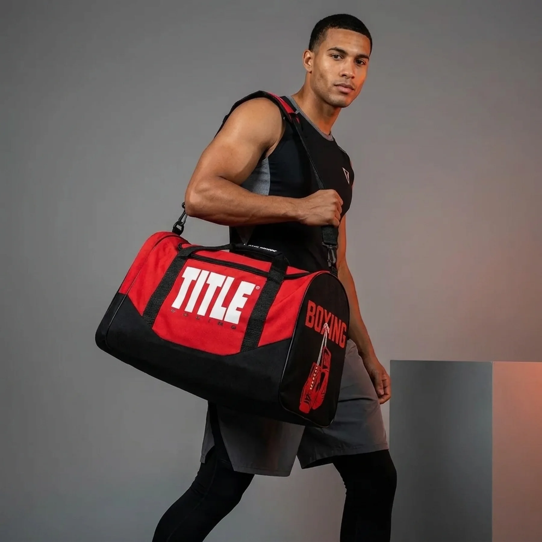 Спортивна сумка TITLE Boxing Individual Sport Bag Red