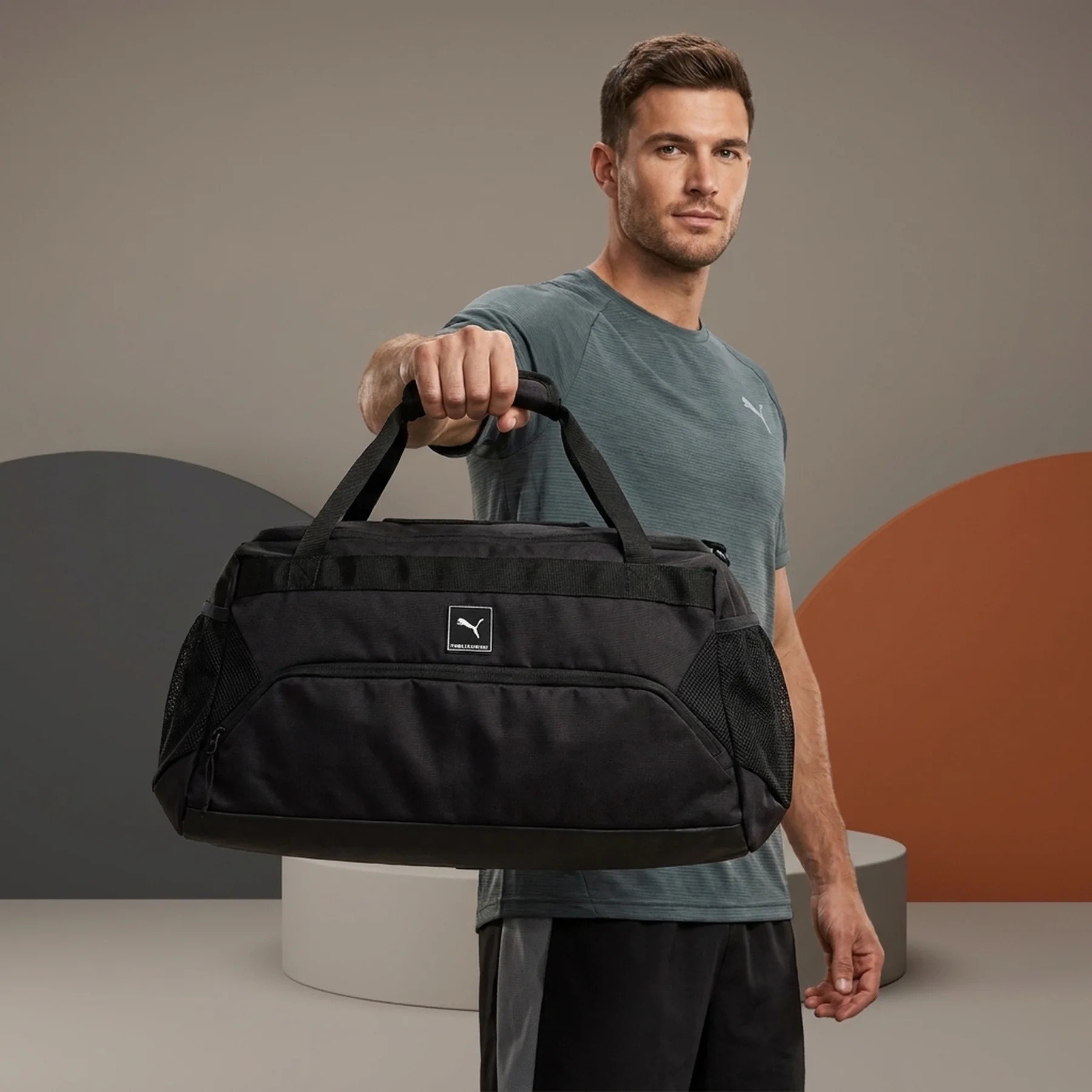 Спортивна сумка Unisex TRAINING Medium Sports Bag 09092001 Puma Чорний