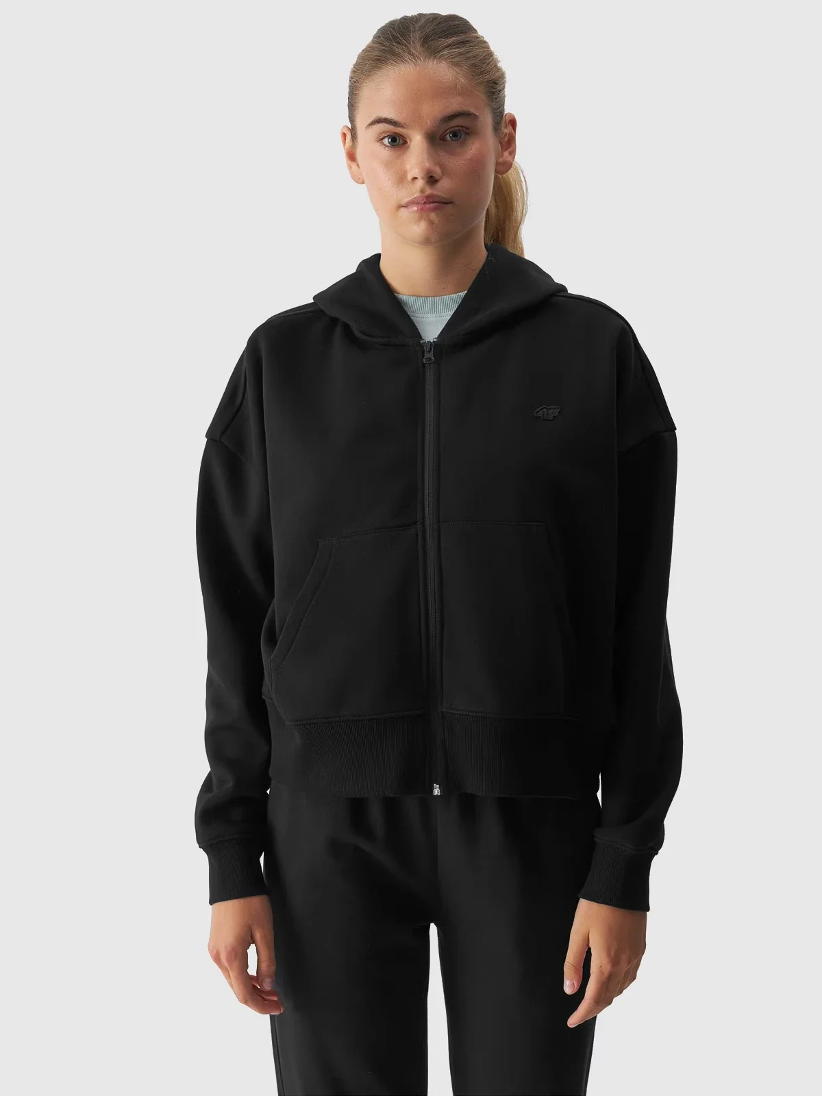 Спортивне худі SWEATSHIRT F1306 4FWAW24TSWSF1306-20S 4F L Чорний