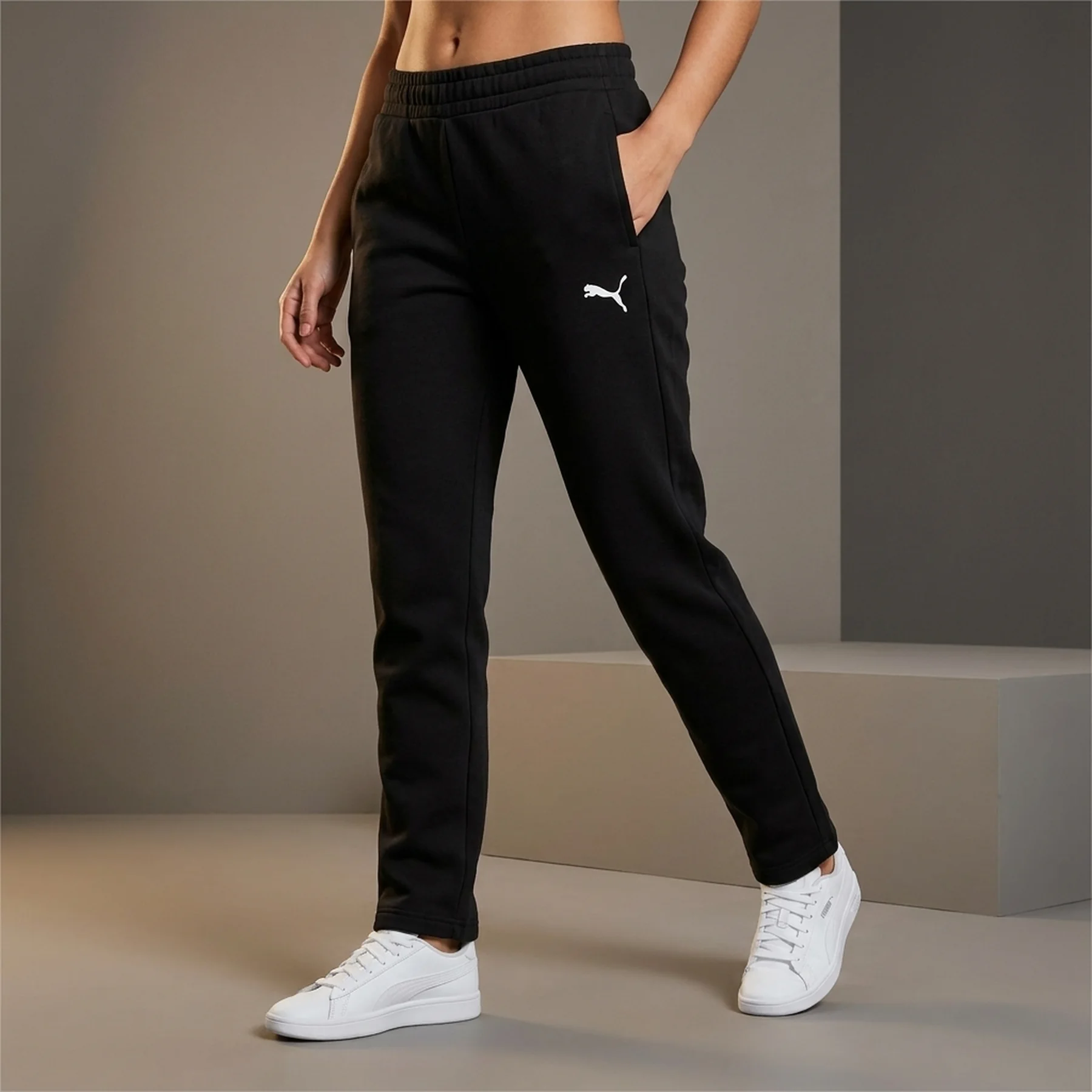 Спортивні штани EVOSTRIPE Sweatpants 68814301 Puma S Чорний