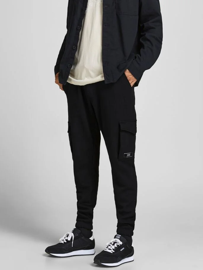 Спортивні штани JPSTGORDON JJCLASSIC SWEAT PANT VG NOOS 12195583-Black Jack & Jones S Чорний