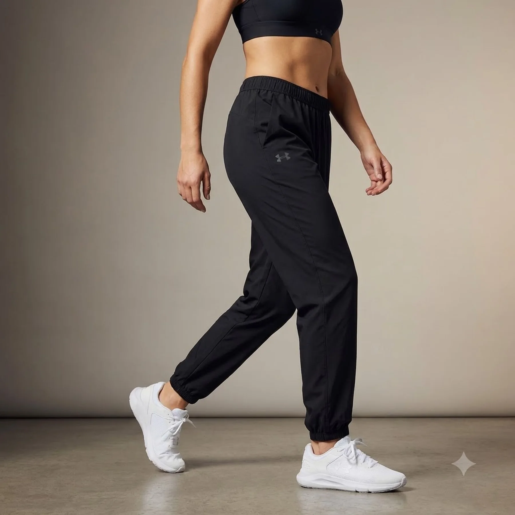Спортивні штани Luna Wvn Jogger 6011400-008 Under Armour L Чорний