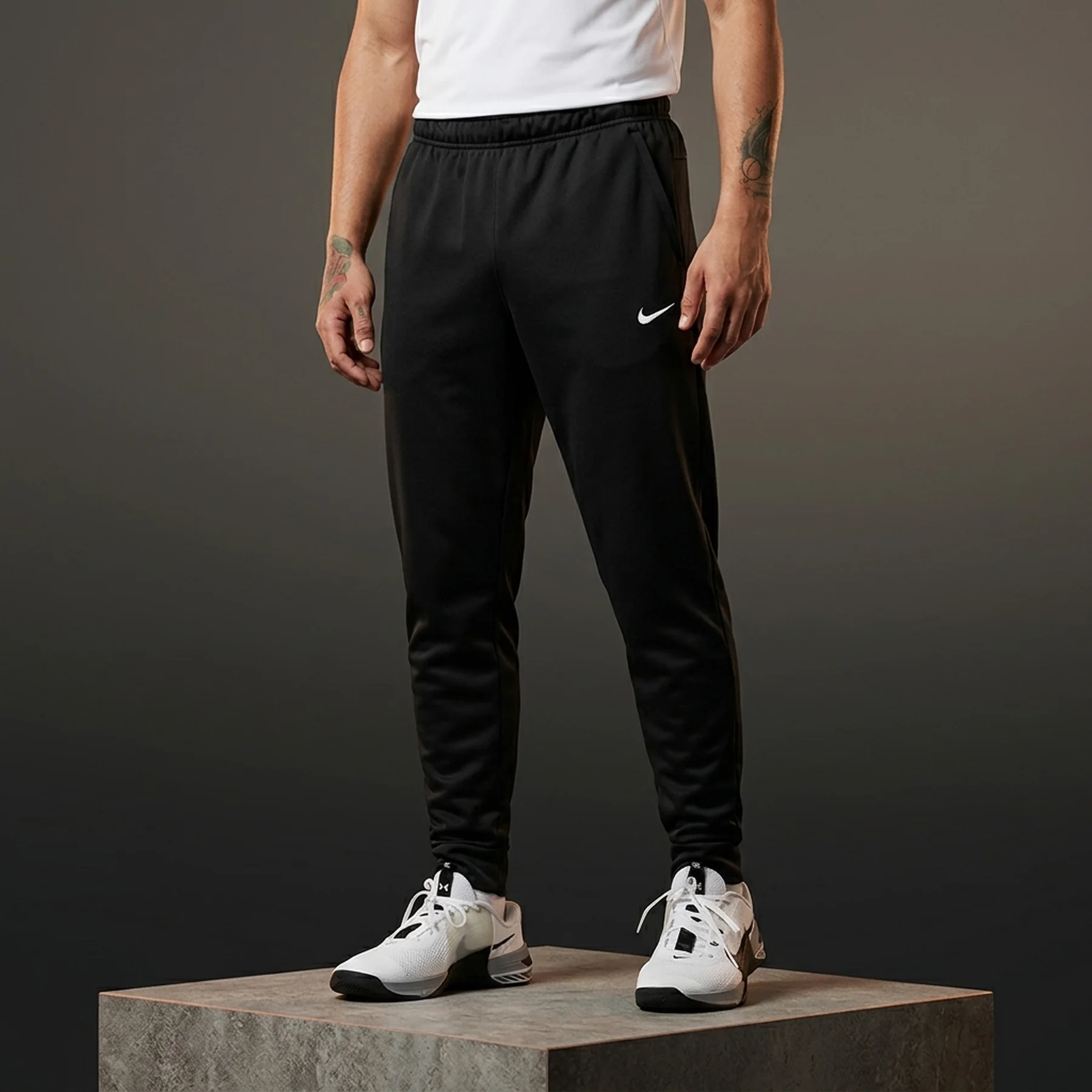 Спортивні штани Nike Therma-Fit Tapered Pant