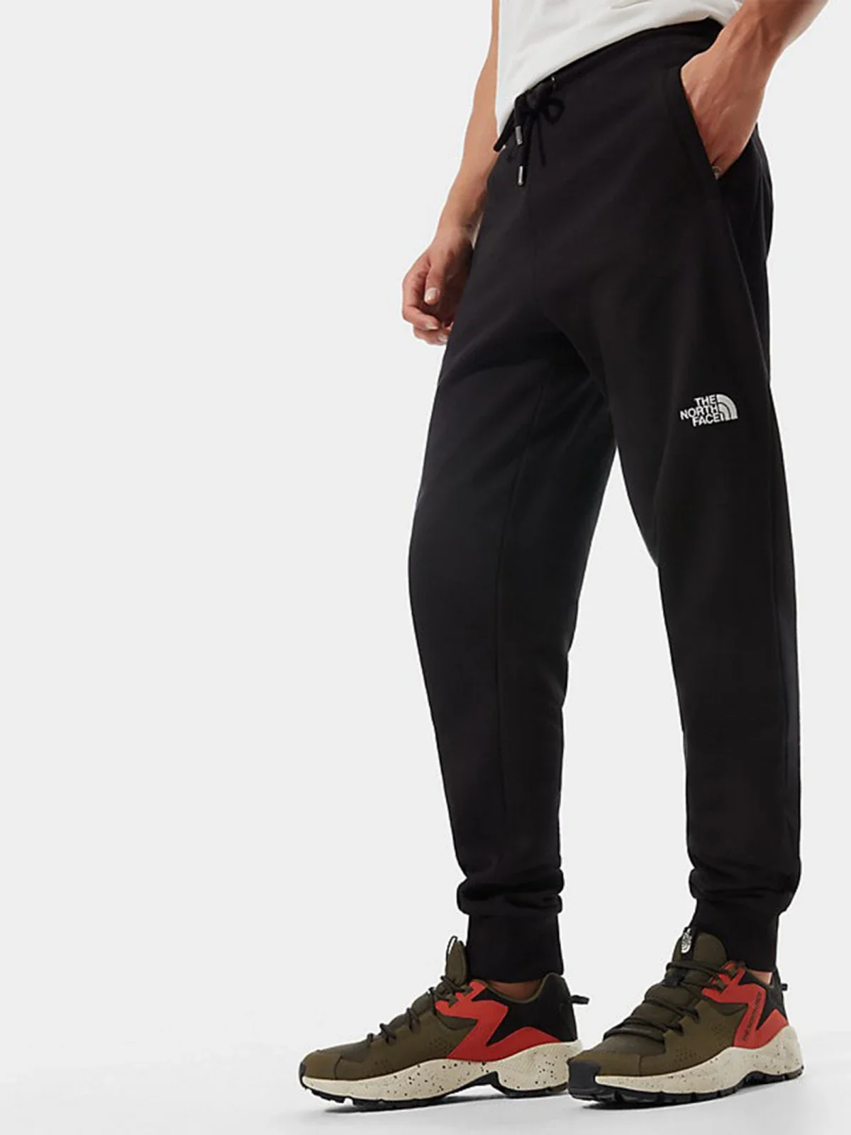 Спортивні штани NSE PANT 0A4SVQJK31 THE NORTH FACE REGS Чорний