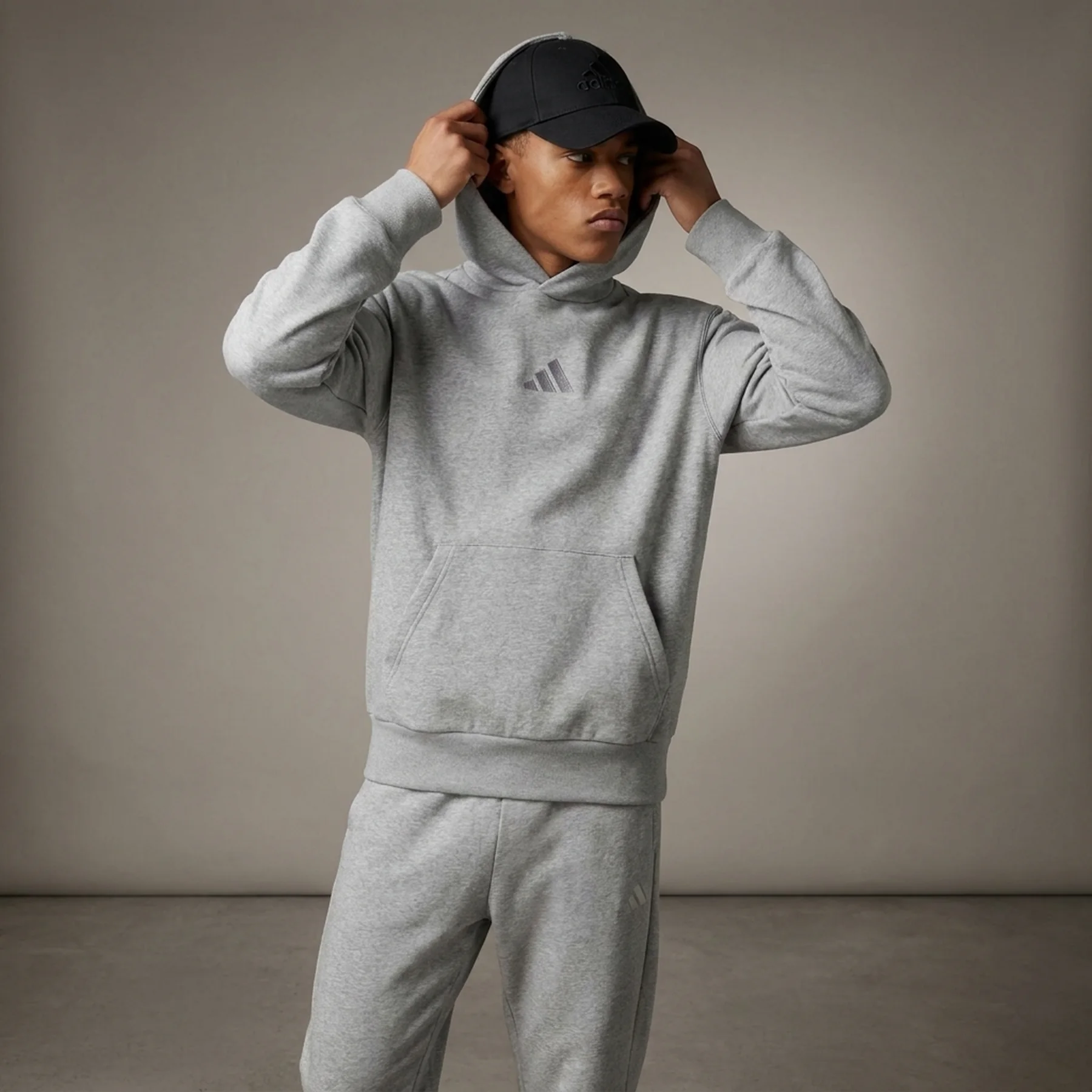 Спортивний костюм чоловічий Adidas M A Szn Fl Hd (IY4123__IY4148)