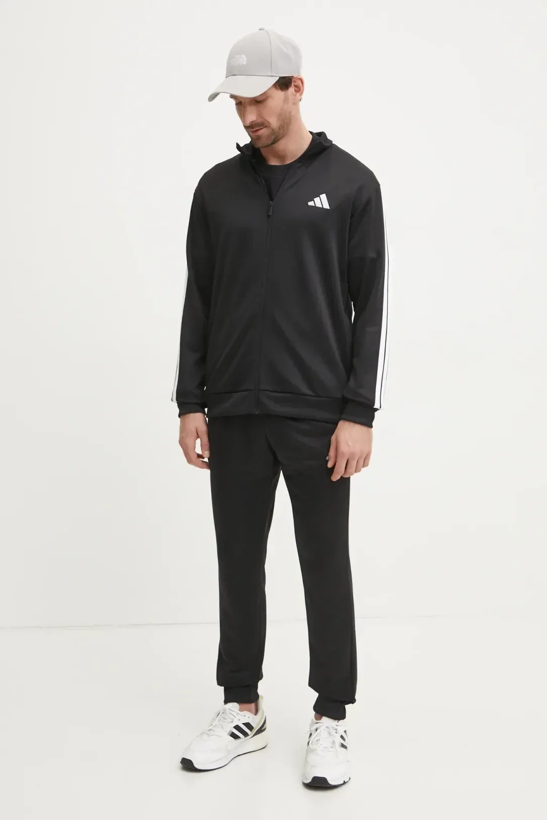 Спортивний костюм чоловічий Adidas Sportswear Basic (JC5375)