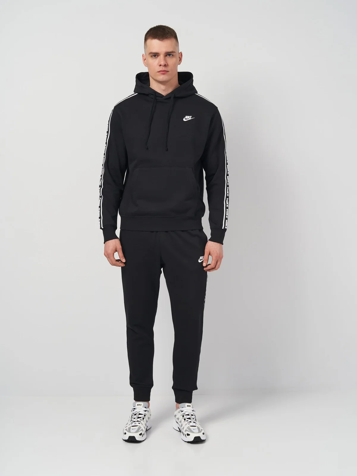 Спортивний костюм чоловічий Nike Club Fleece Gx Hd Track Suit (FB7296-010)