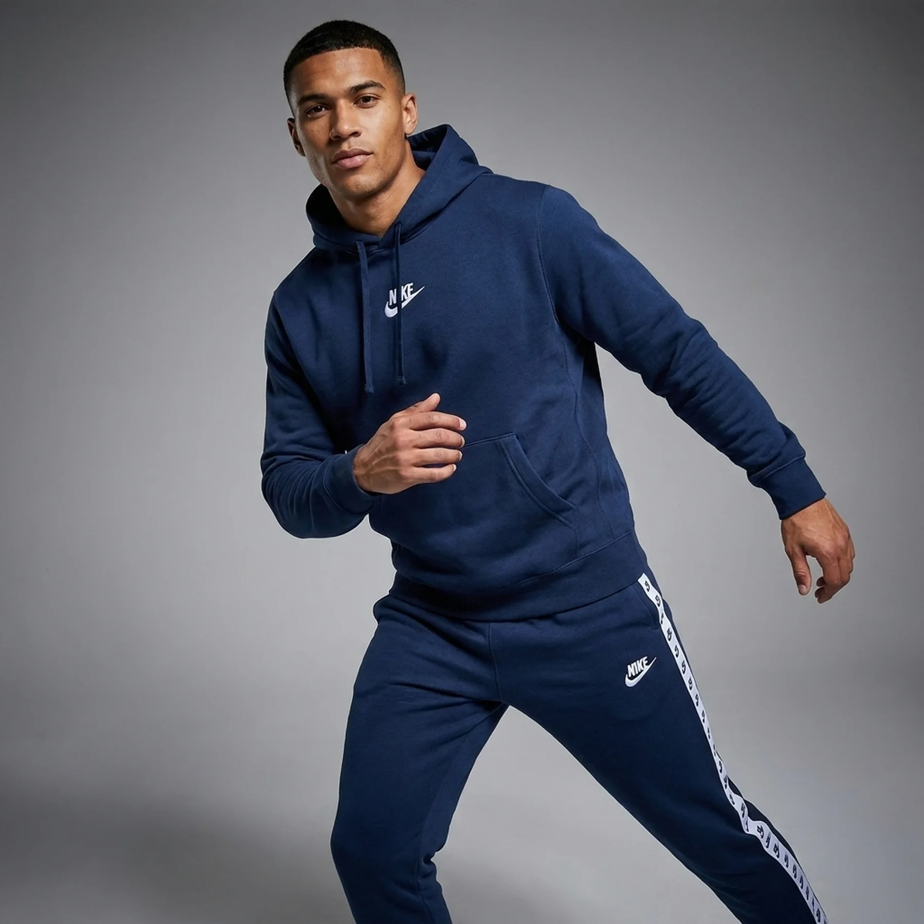 Спортивний костюм чоловічий Nike M Nk Club Flc Gx Hd Trk Suit (DM6838-411)