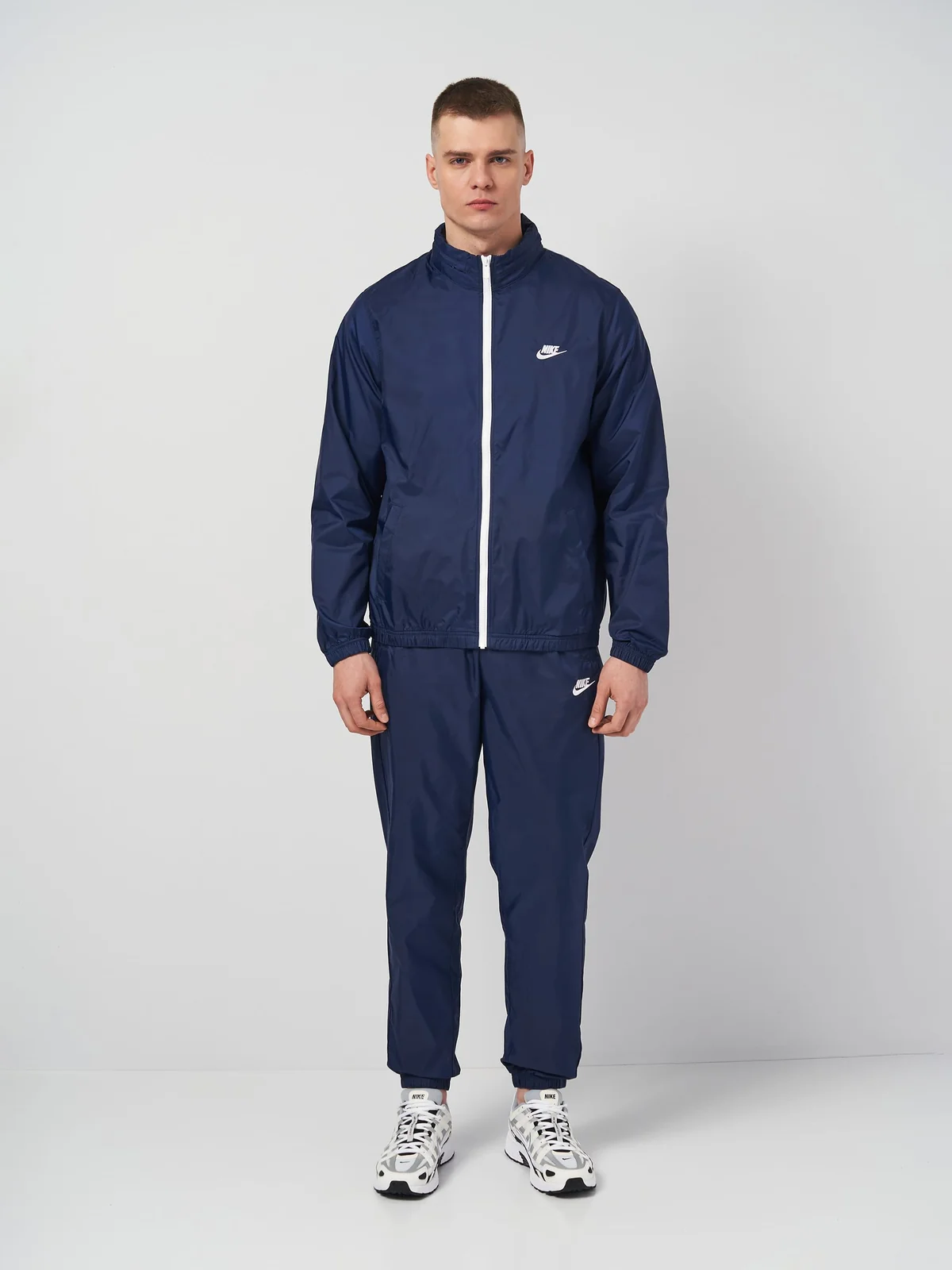 Спортивний костюм чоловічий Nike Sportswear Club (DR3337-410)