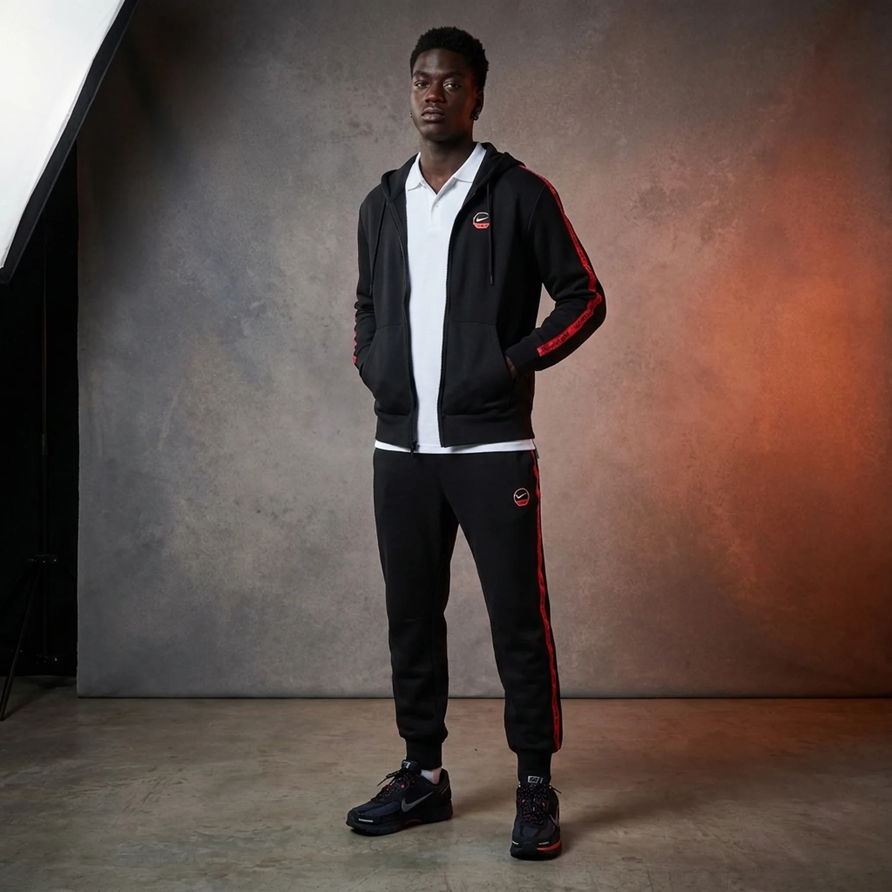 Спортивний костюм чоловічий Nike Tech Fleece Black (IH4285-010__IH4287-010)