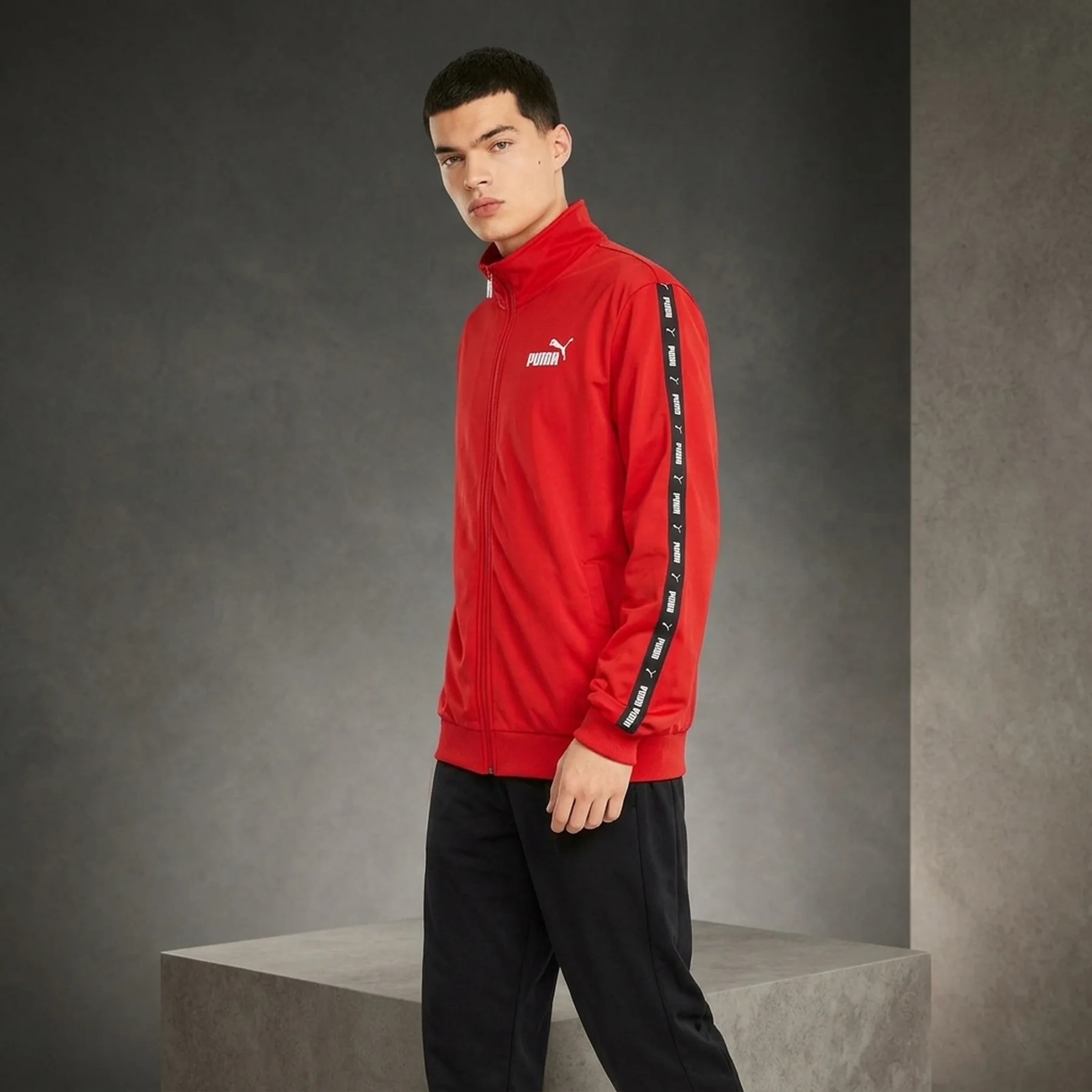 Спортивний костюм чоловічий Puma Tape Poly Tracksuit Red/Black (847420-11)