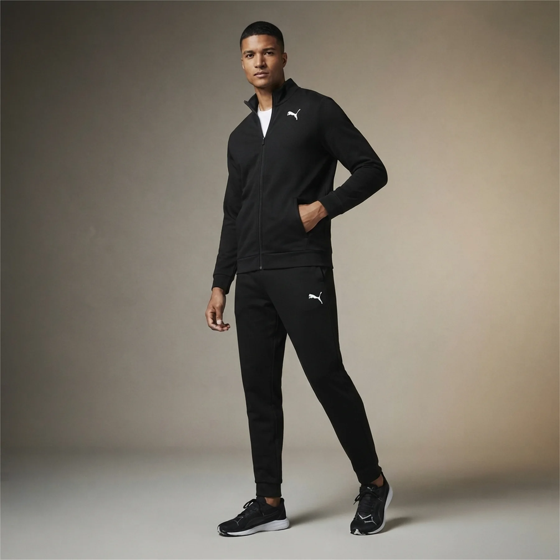 Спортивний костюм чоловічий Puma Train Fav Knitted Tracksuit Black (521682-01)