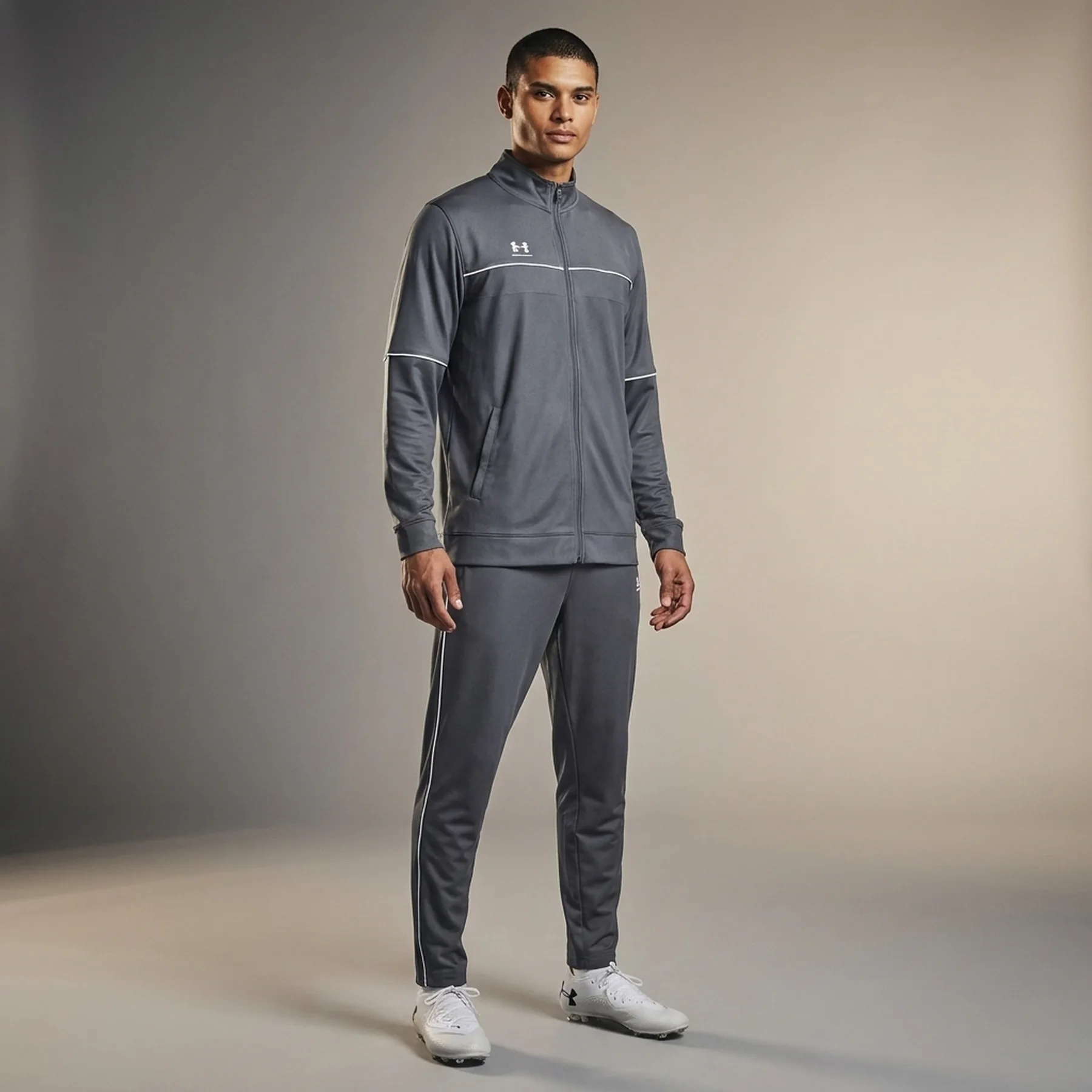 Спортивний костюм чоловічий Under Armour Challenger