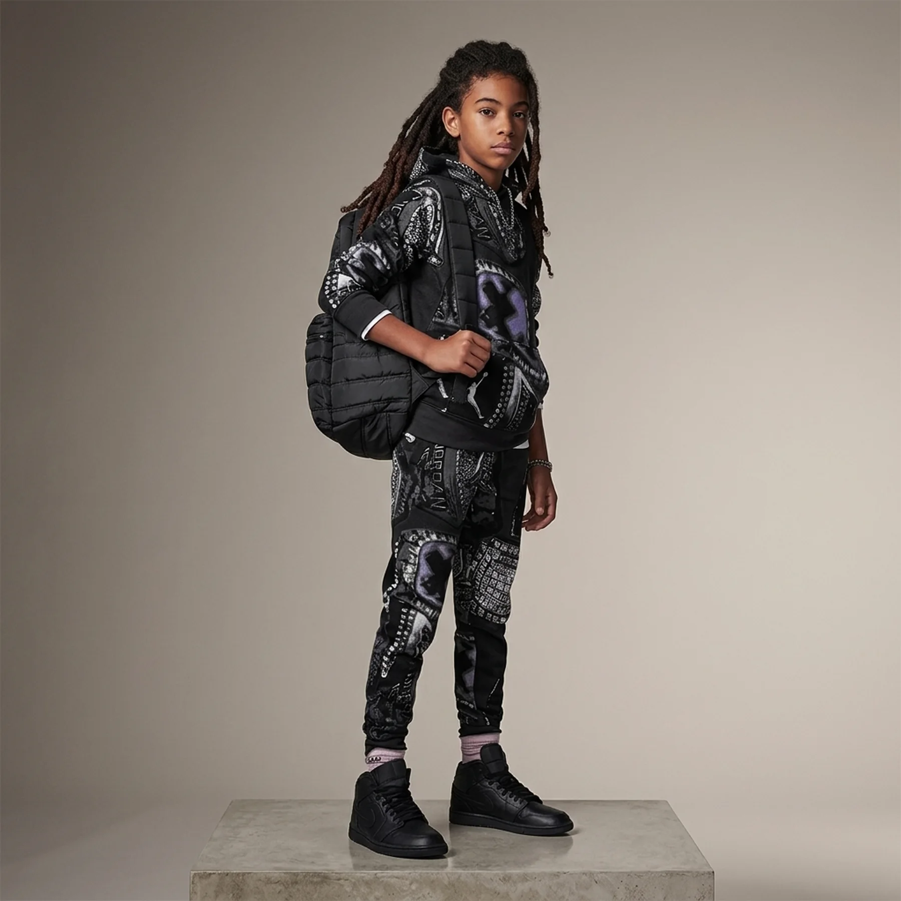 Спортивний костюм дитячий Jordan Big Kids Mj Mvp Fleece Aop Pull Black/Violet (95D604-G0T__95D605G0T)