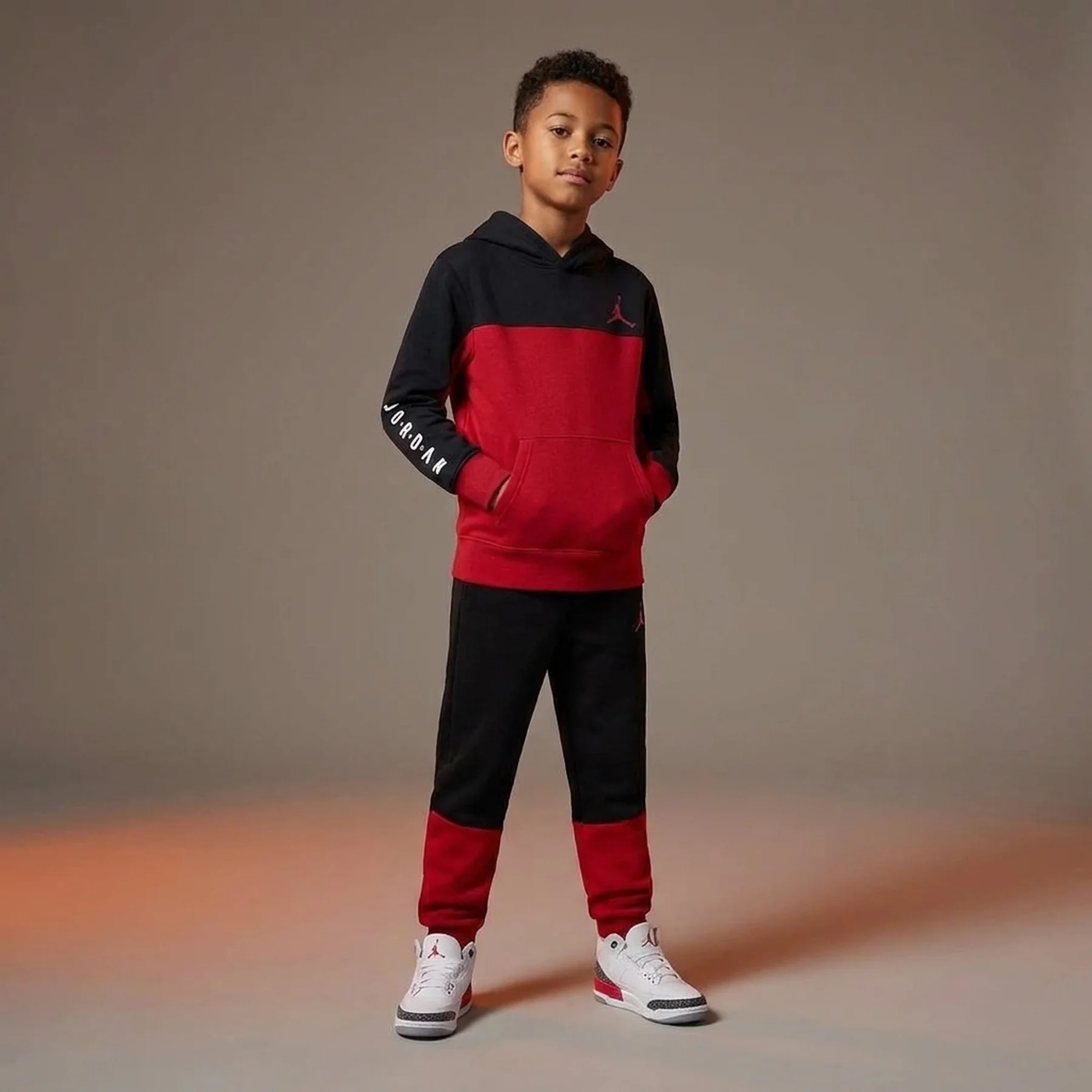 Спортивний костюм дитячий Jordan Jumpman Sustainable Black/Red (95C842-R78__95C843-KR5)
