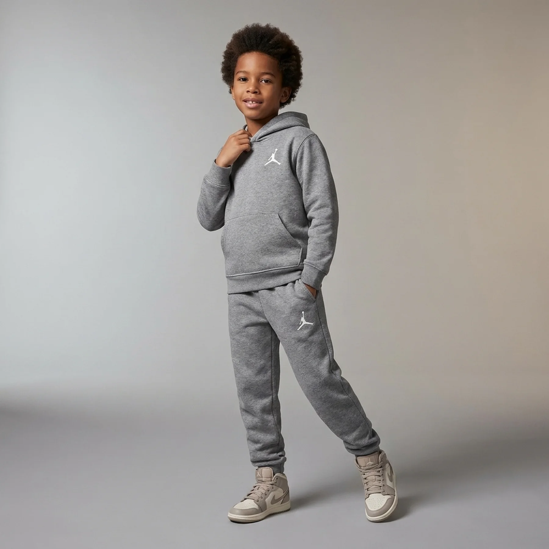 Спортивний костюм дитячий Jordan Kids Pullover And Joggers (75A744-023)