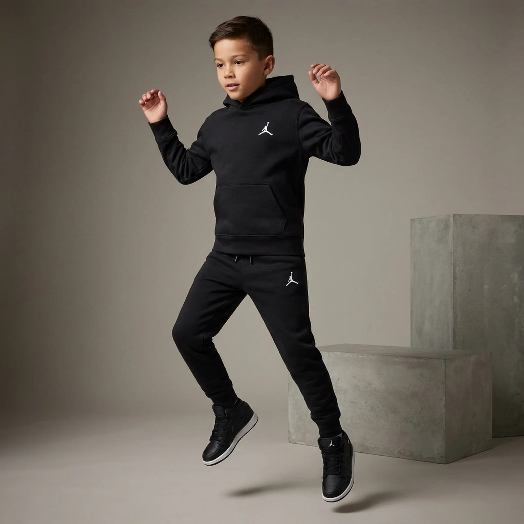 Спортивний костюм дитячий Jordan Mj Brooklyn Black (95D232-023__95D234-023)