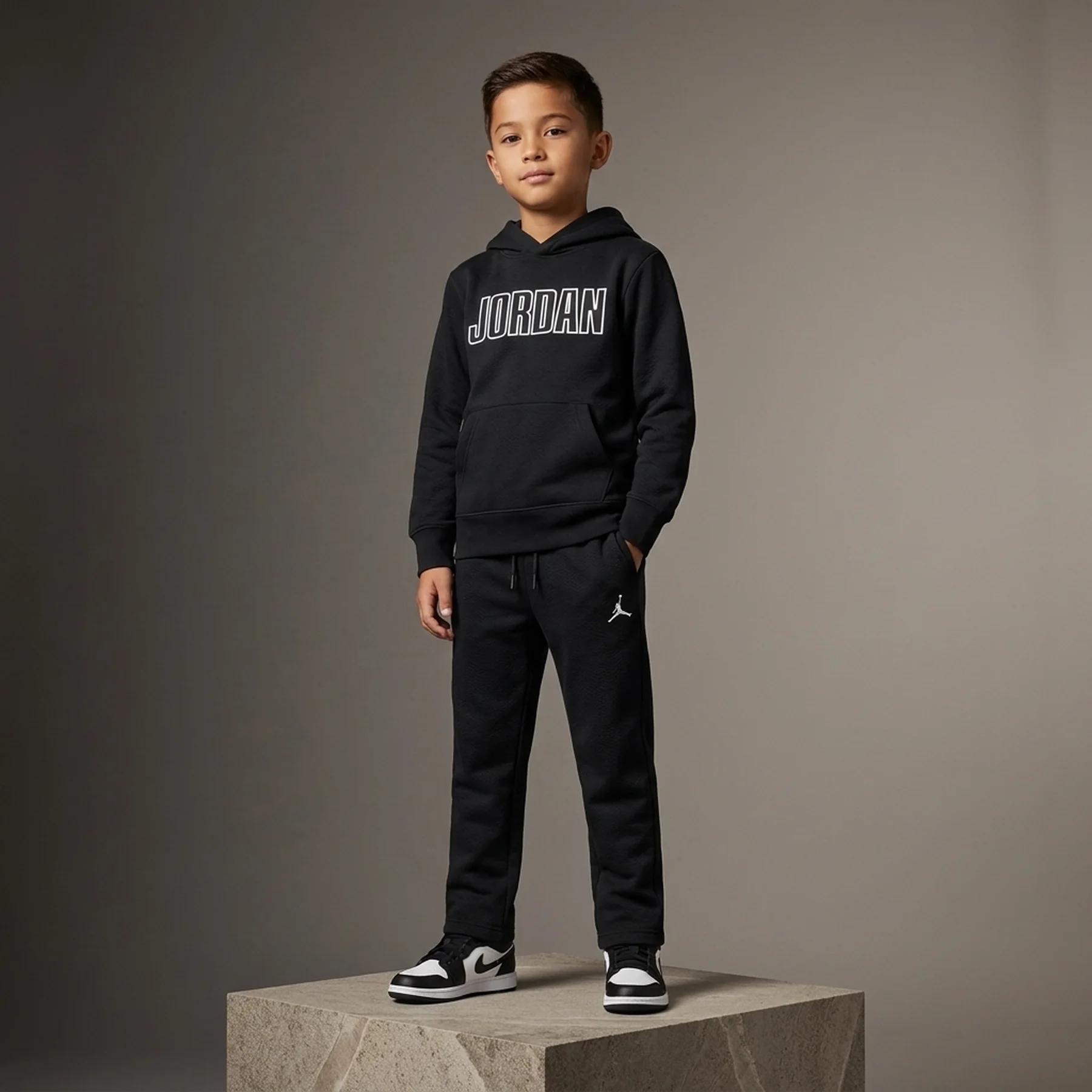 Спортивний костюм дитячий Jordan Sneaker School Black (95D711-023__95D713-023)