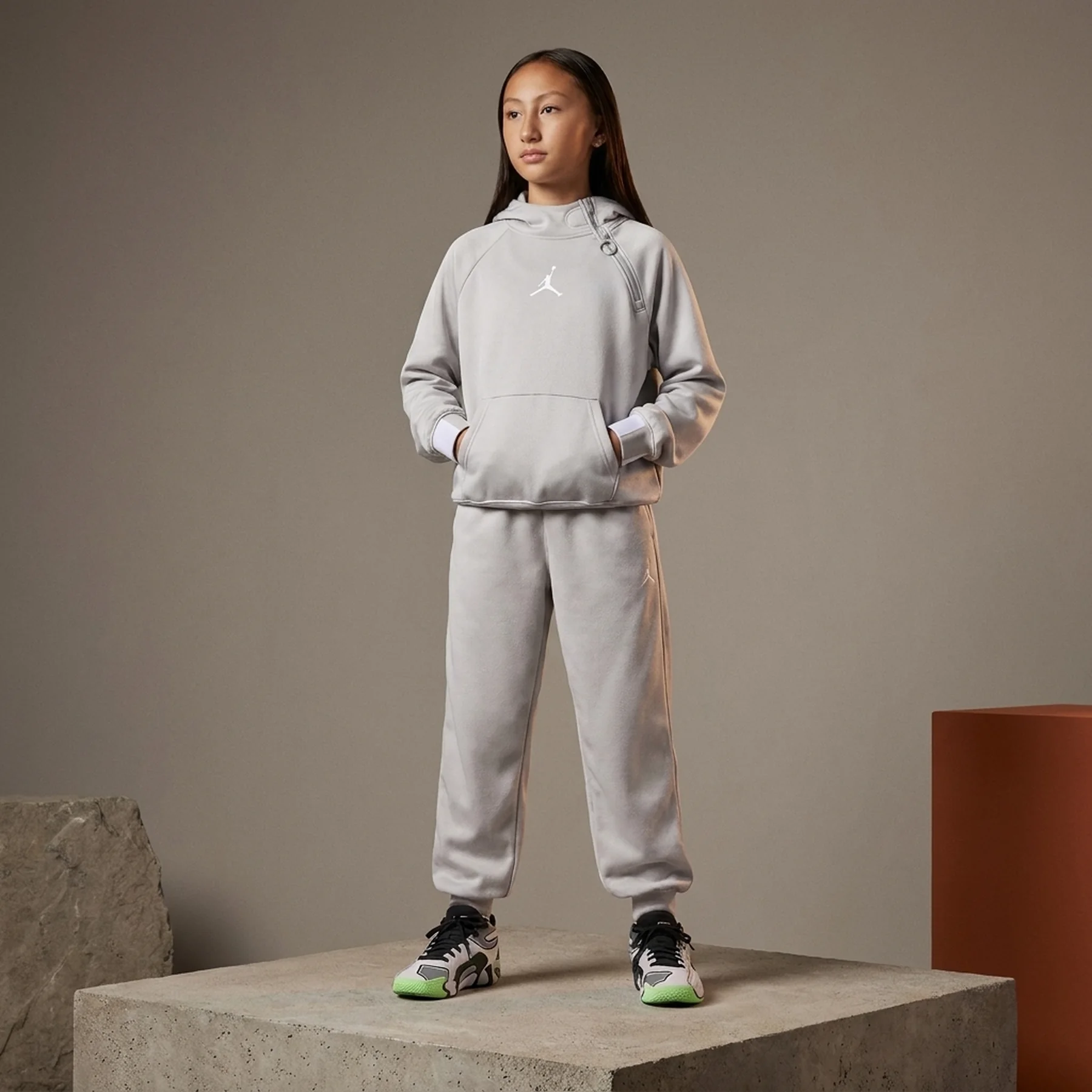 Спортивний костюм дитячий Jordan Therma-Fit Ease Fleece Grey (95D567-G2H__95D568-G2H)