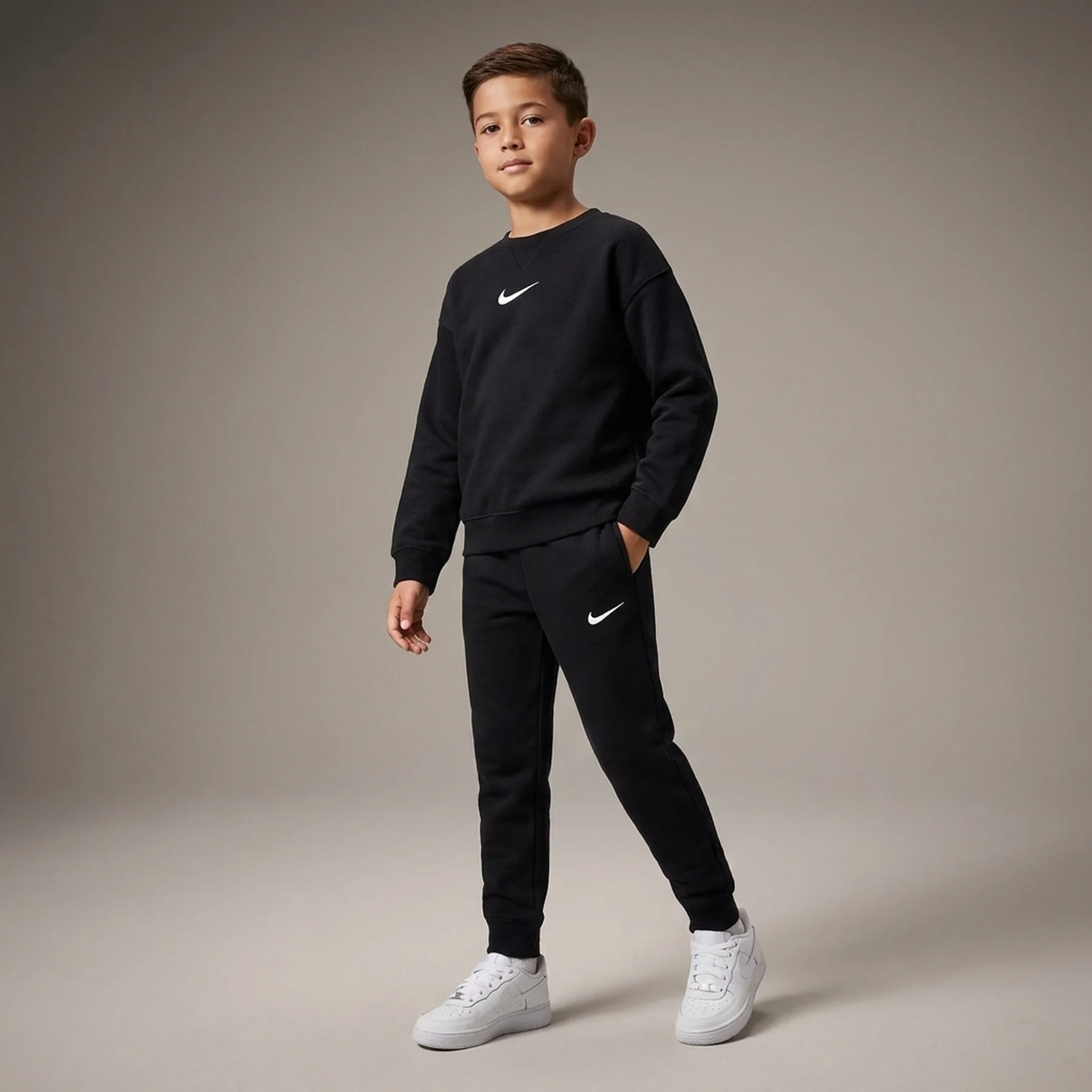 Спортивний костюм дитячий Nike Essential Fleece Crew Black (86M188-023)
