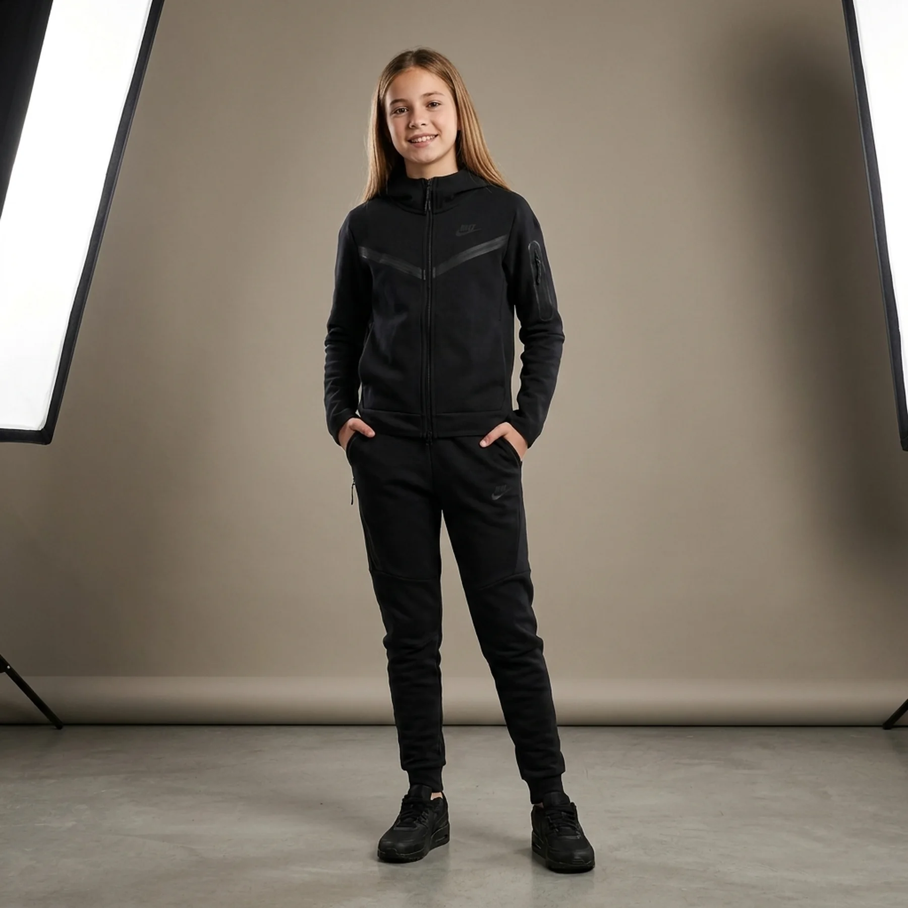 Спортивний костюм дитячий Nike Nsw Tech Fleece Black (FD2979-010__FD2975-010)