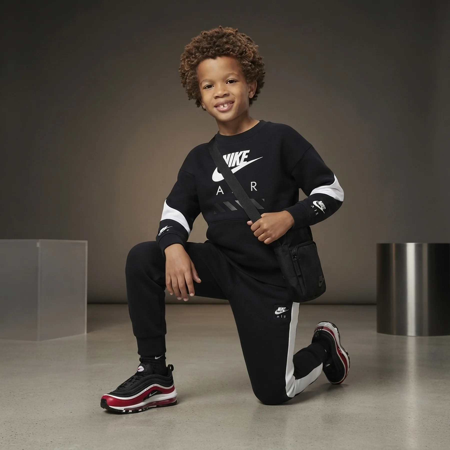 Спортивний костюм дитячий Nike Sportswear Air Fleece Black (86M846-023)