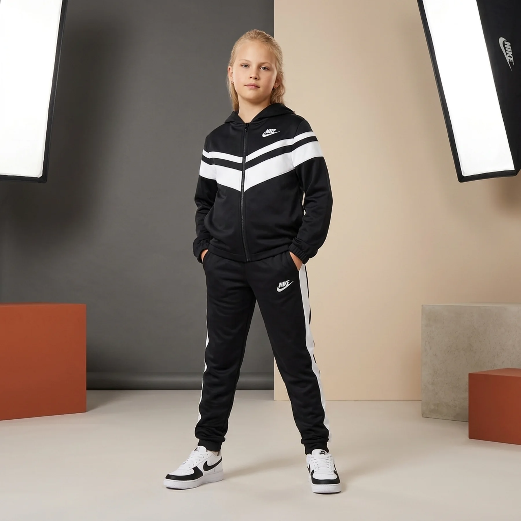 Спортивний костюм дитячий Nike Sportswear Black (HQ9316-010)
