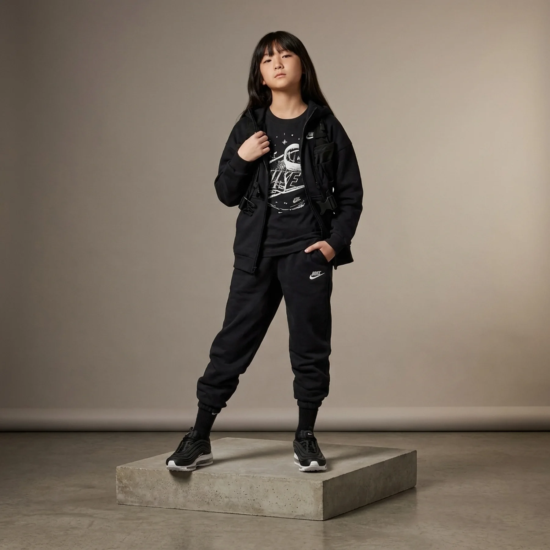 Спортивний костюм дитячий Nike Sportswear Club Black (FD2931-010__FD2933-010)