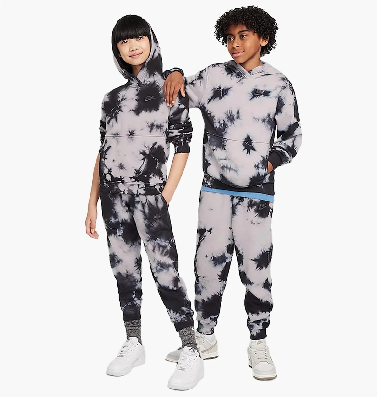 Спортивний костюм дитячий Nike Sportswear Club Fleece Camo/White (FZ5493-077__FZ5496-077)