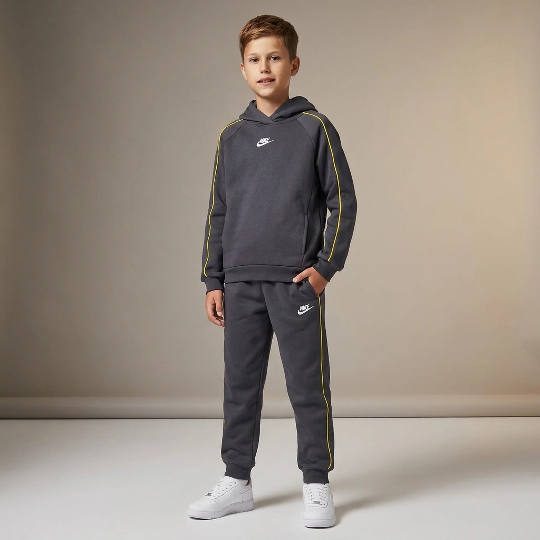 Спортивний костюм дитячий Nike Sportswear Club Fleece Grey (HQ9318-060)