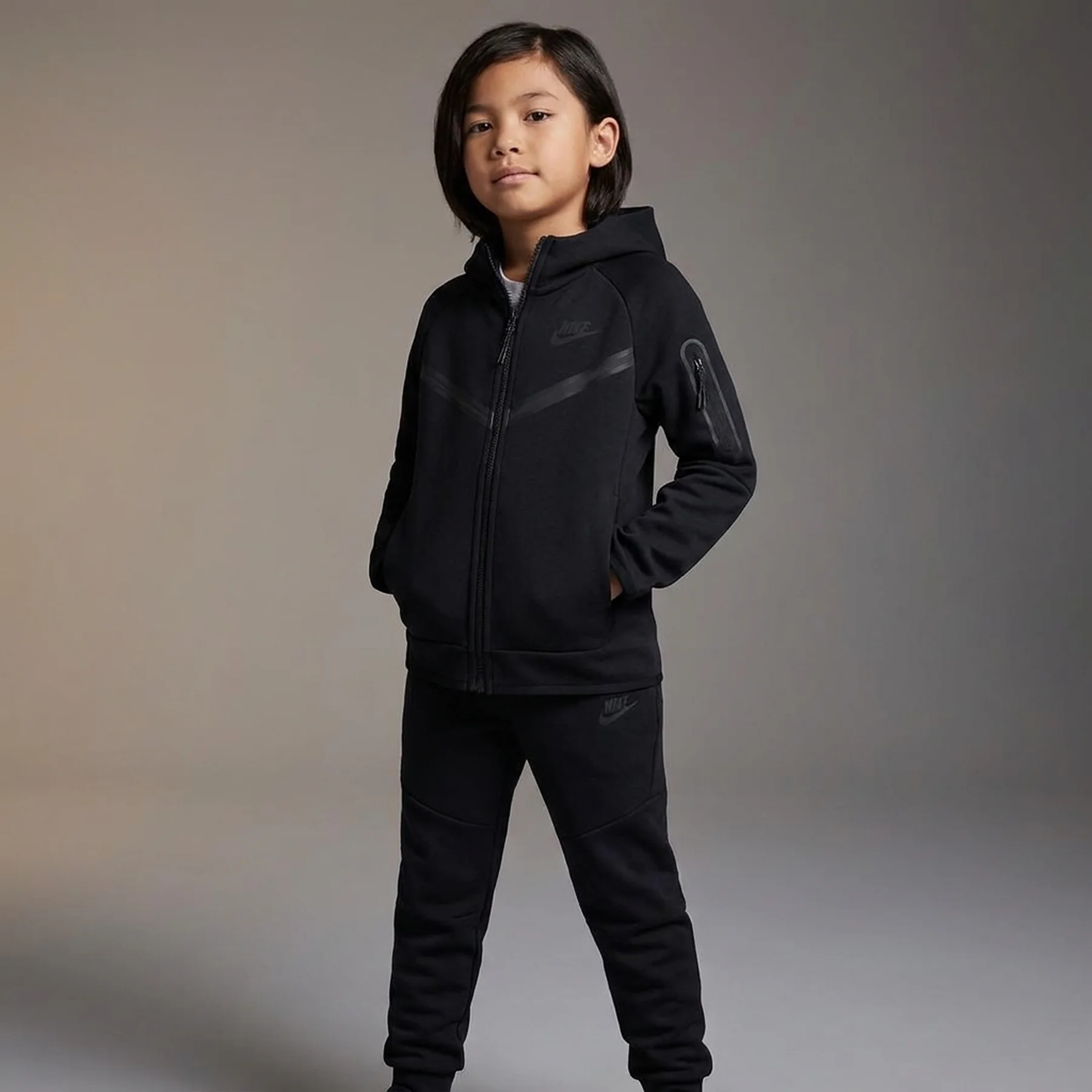 Спортивний костюм дитячий Nike Tech Fleece Black (HV5867-010__HV5869-010)