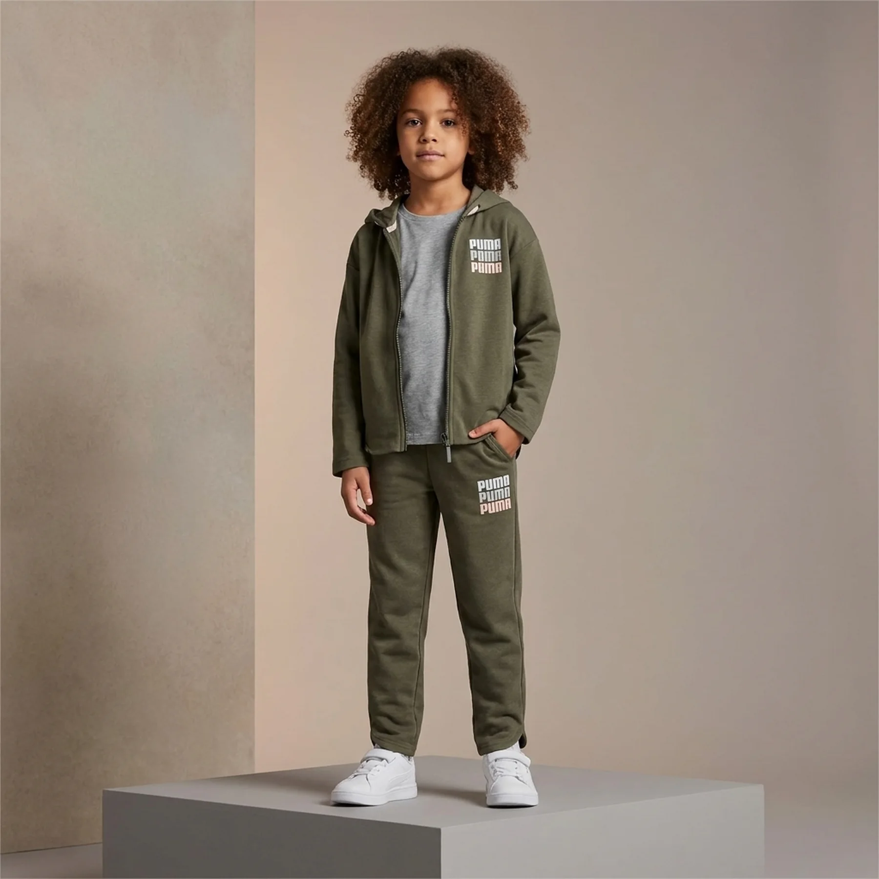 Спортивний костюм дитячий Puma Alpha Olive (589238-44__589237-44)