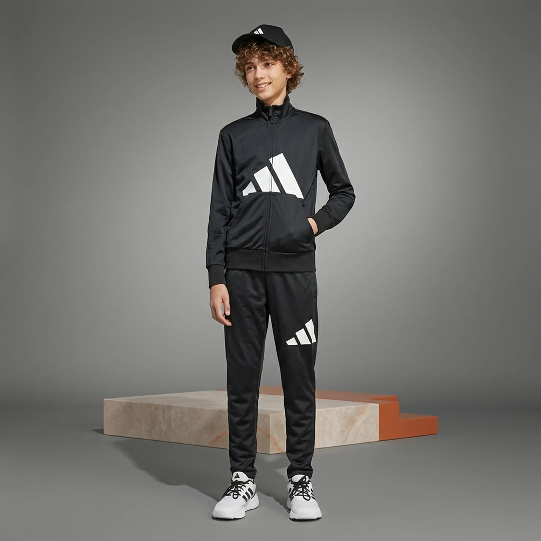Спортивний костюм підлітковий Adidas Big Logo Tracksuit (JE1399)