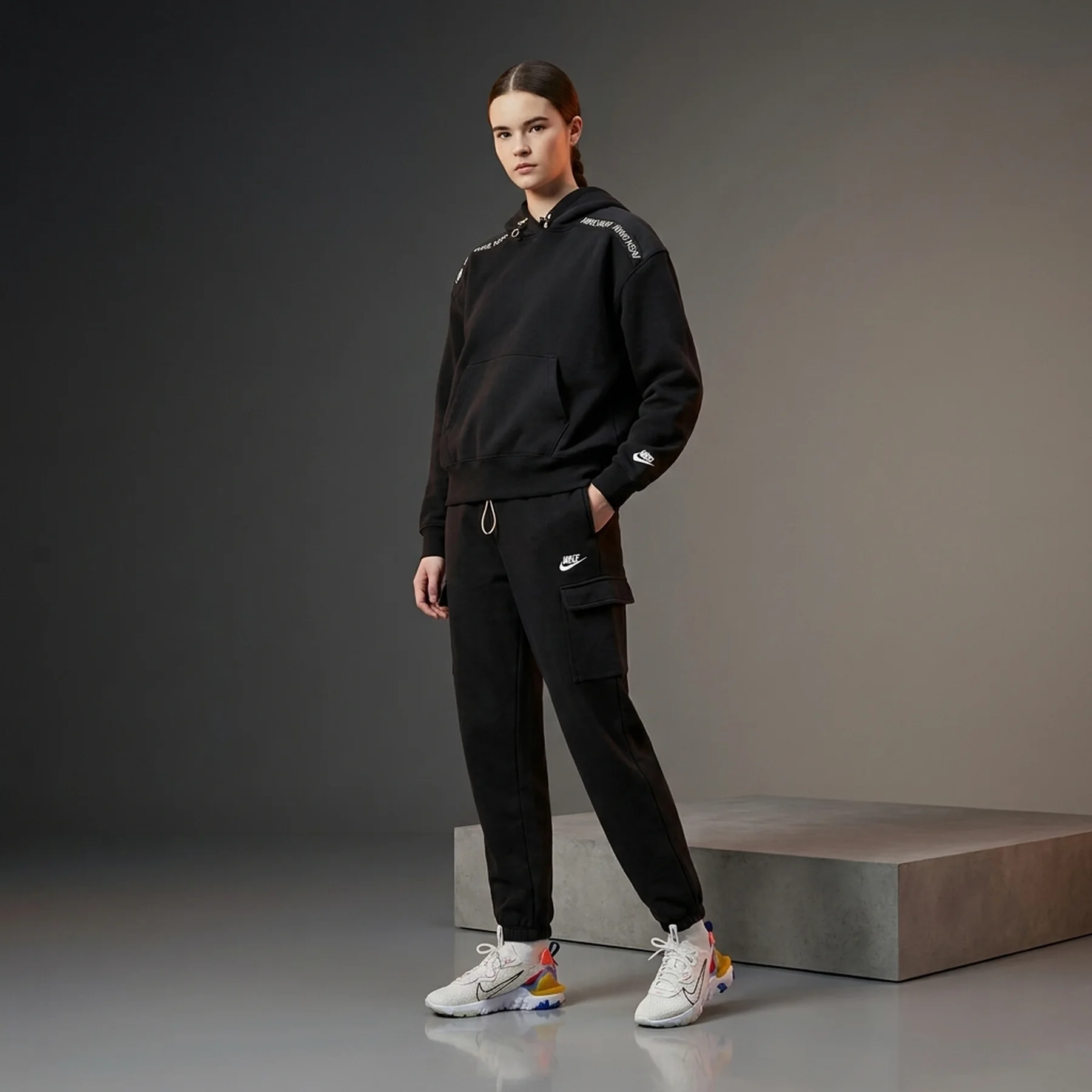 Спортивний костюм жіночий Nike Nsw Po Flc Uu Black (DD3605-010__DD3607-010)