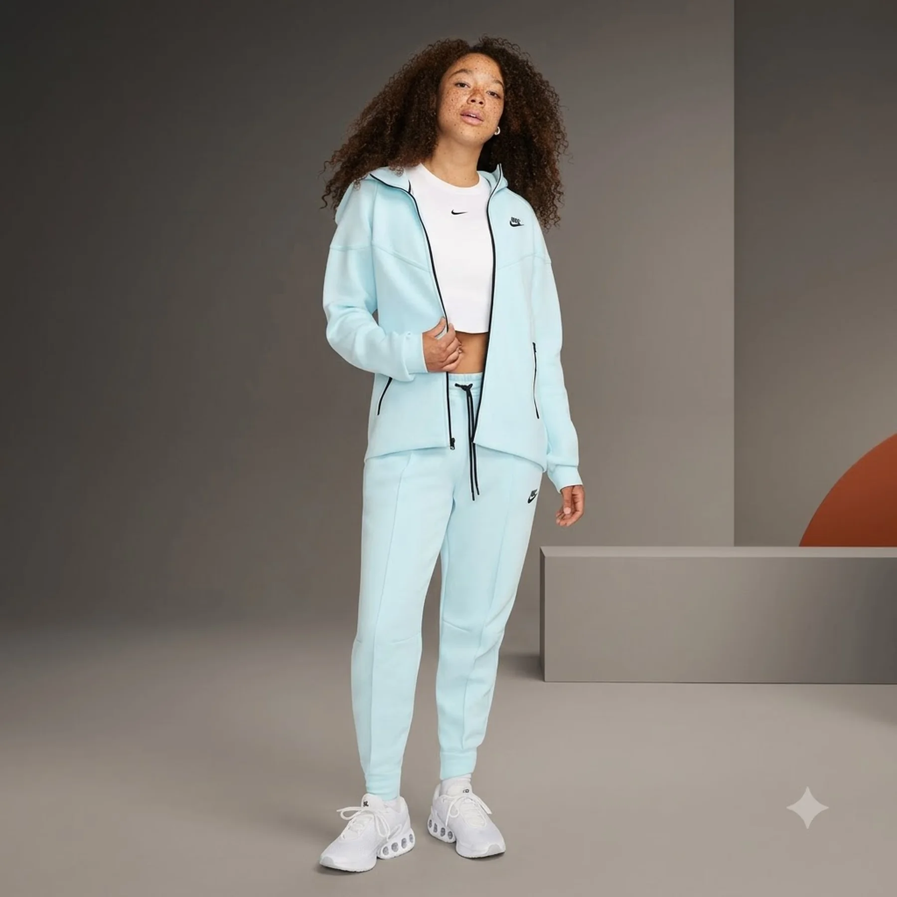 Спортивний костюм жіночий Nike Sportswear Tech Fleece Windrunner Light Blue (FB8338-474__FB8330-474)