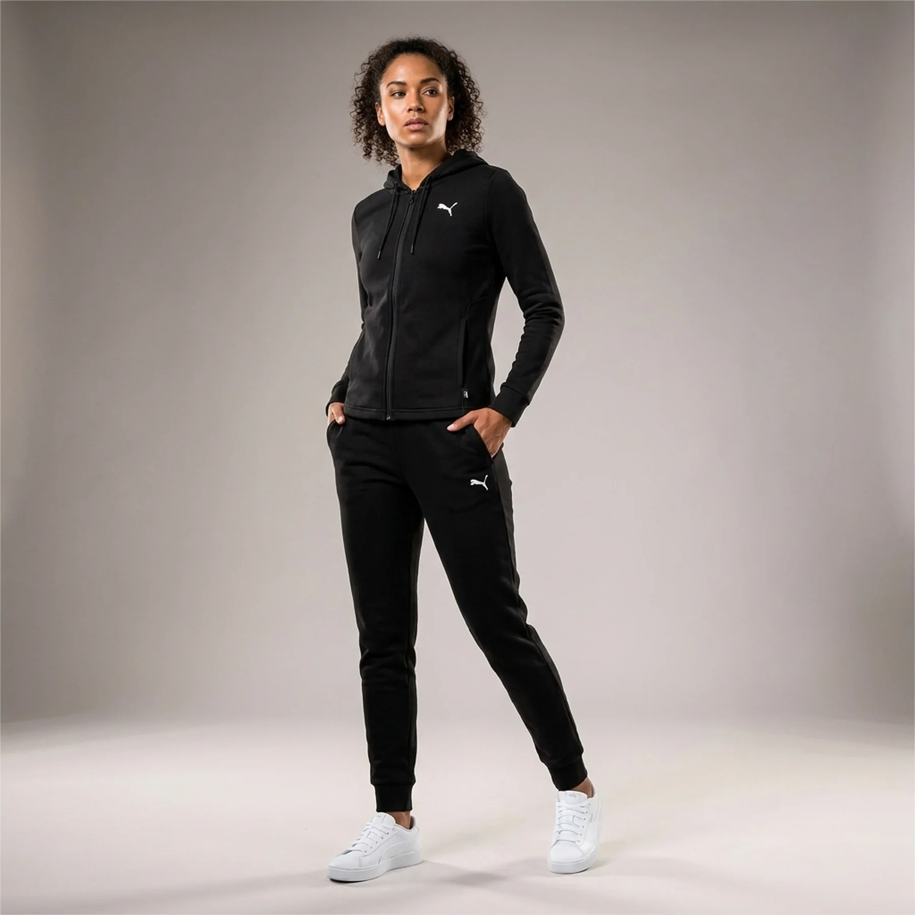 Спортивний костюм жіночий Puma Classic Fleece Tracksuit Black (670022-01)