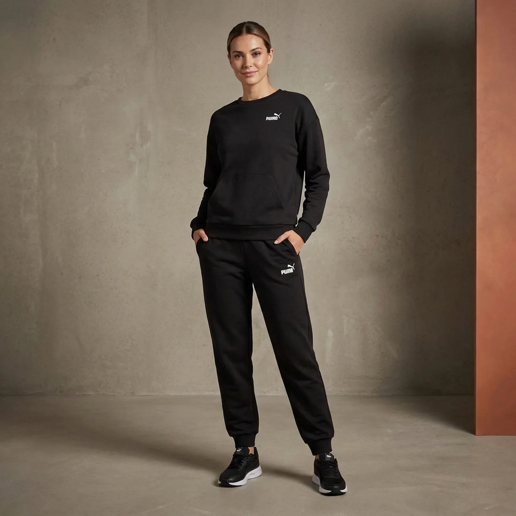 Спортивний костюм жіночий Puma Relaxed Sweat Suit (68507401)
