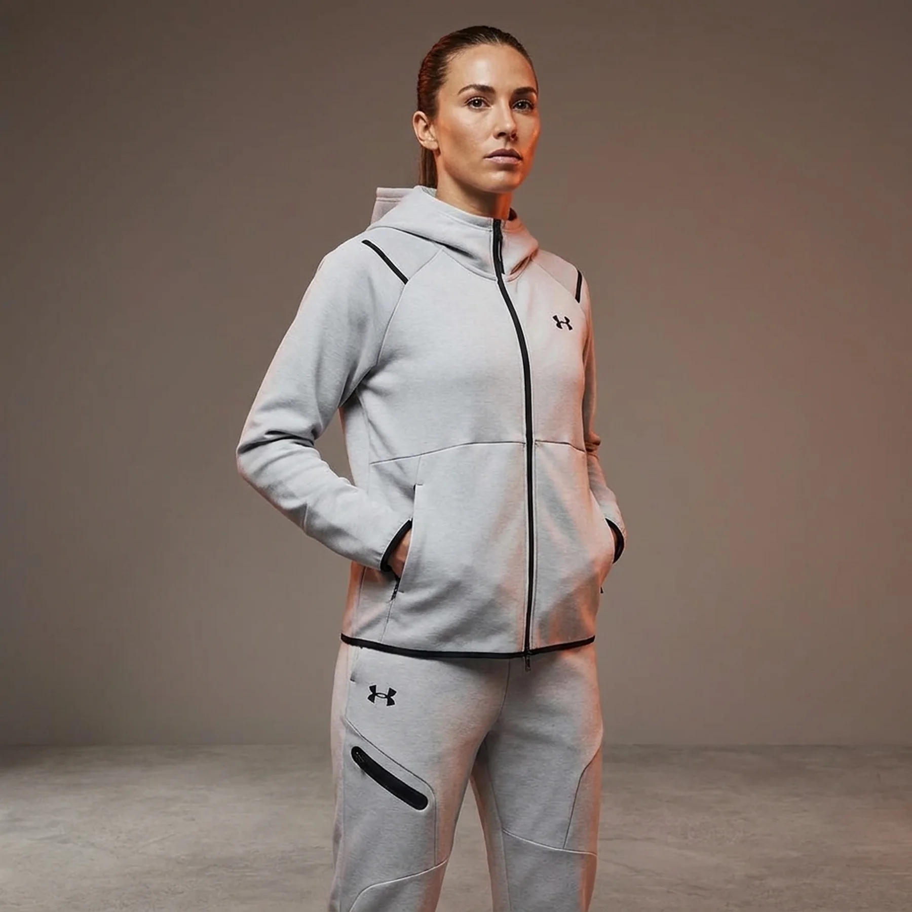 Спортивний костюм жіночий Under Armour Комплект (1379842-011&1379846-011)