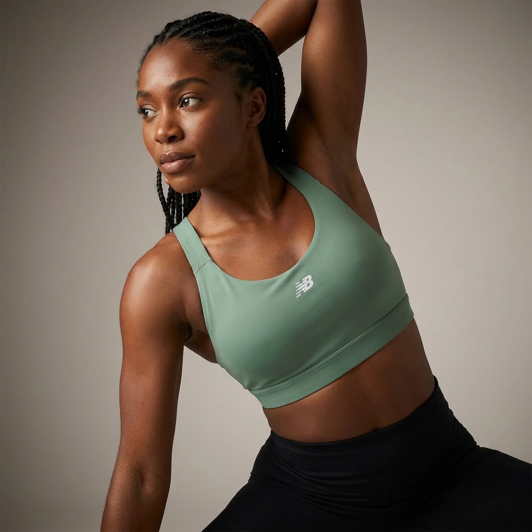 Спортивний топ New Balance Essential Train Bra