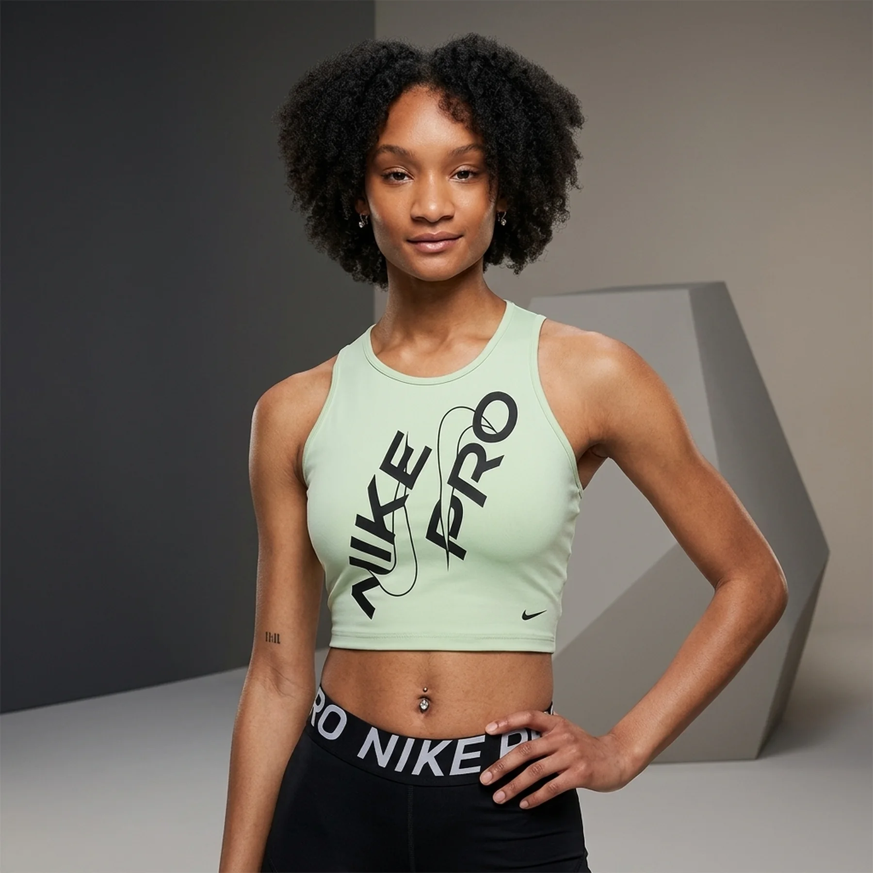 Спортивний топ жіночий Nike Pro Dri-Fit (FB5261-343)