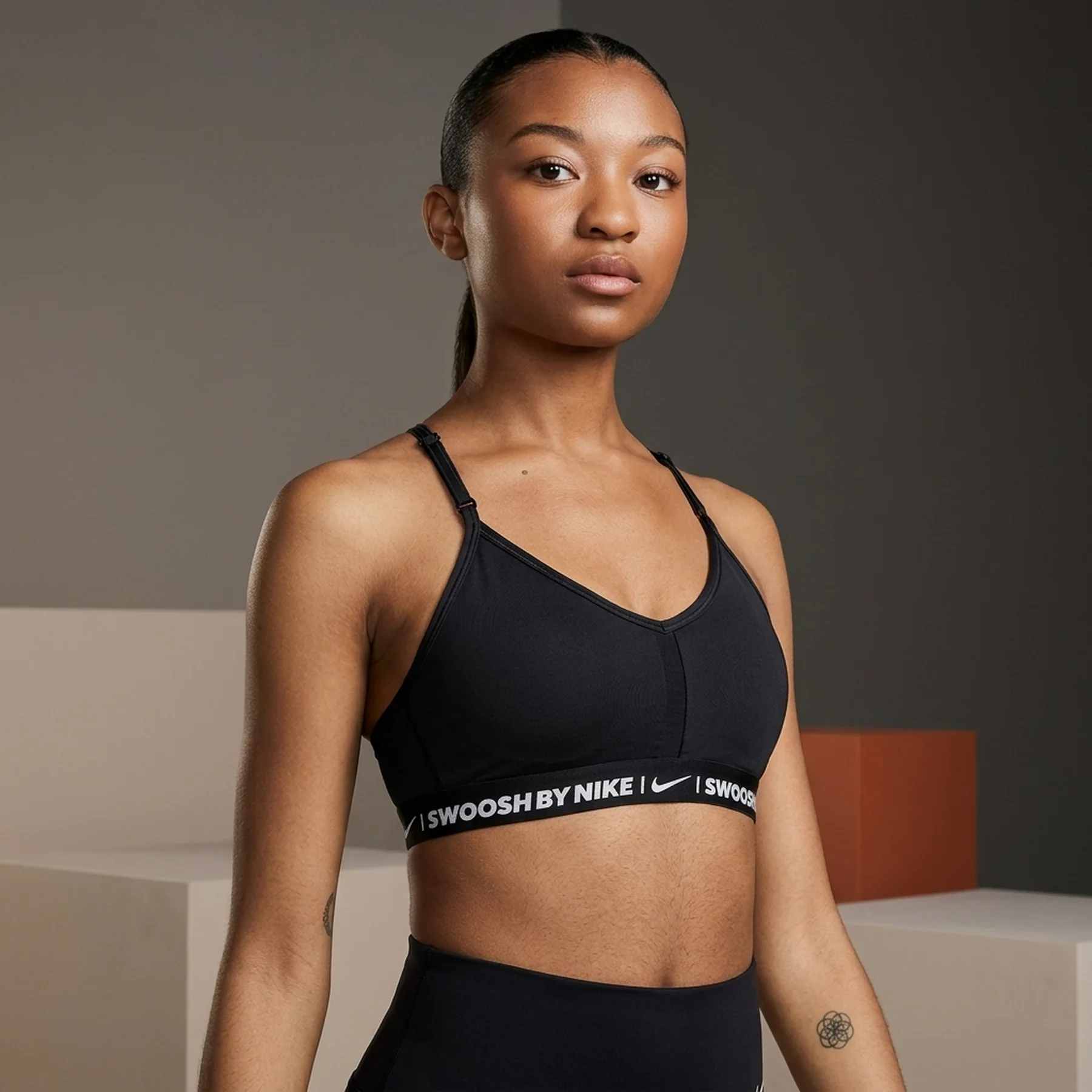Спортивний топ жіночий Nike W Nk Df Indy Bra Gls (FZ4870-010)