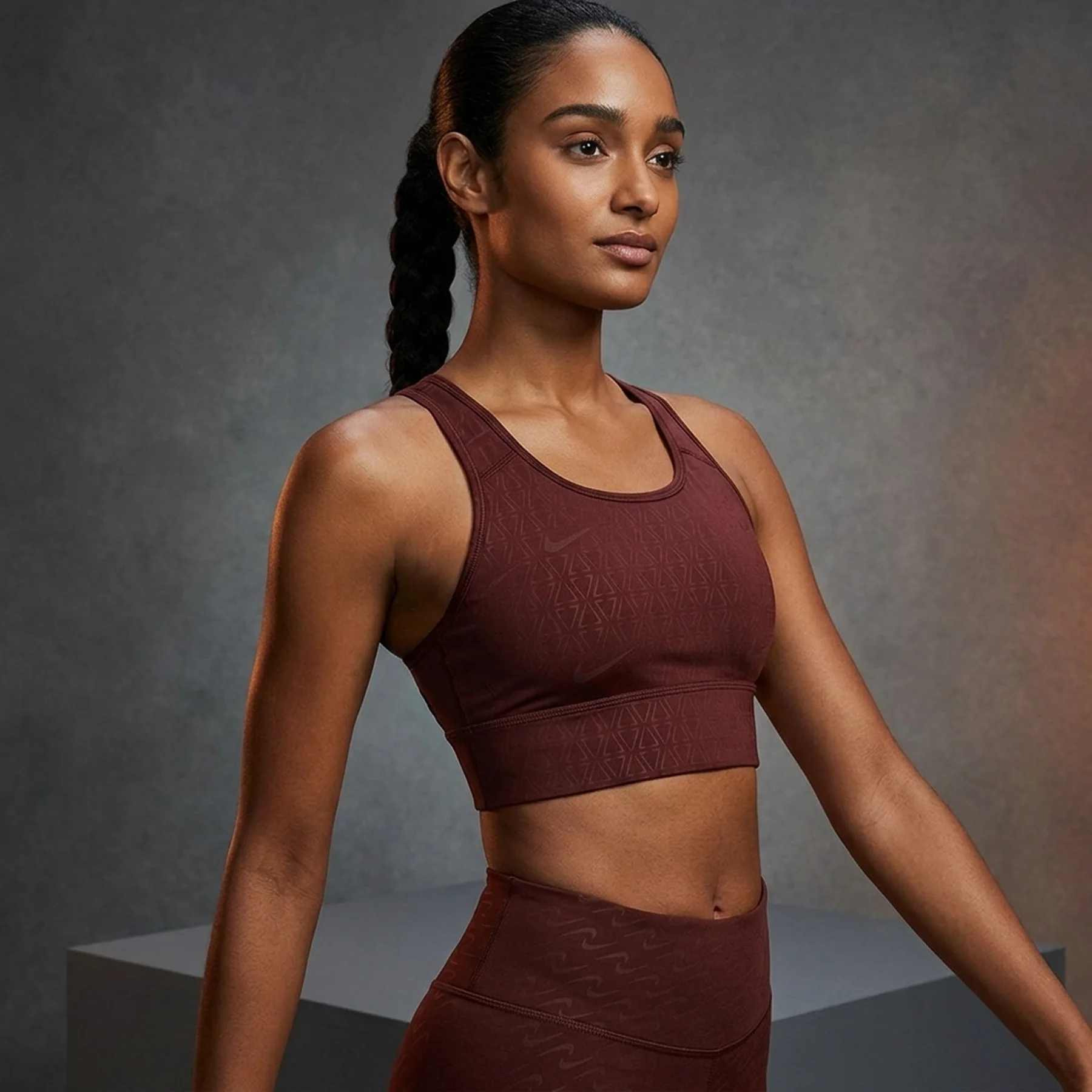 Спортивний топ жіночий Nike Womens Medium-Support 1-Piece Pad Longline Printed Sports Bra Bordo Dm0553-273 (DM0553-273)