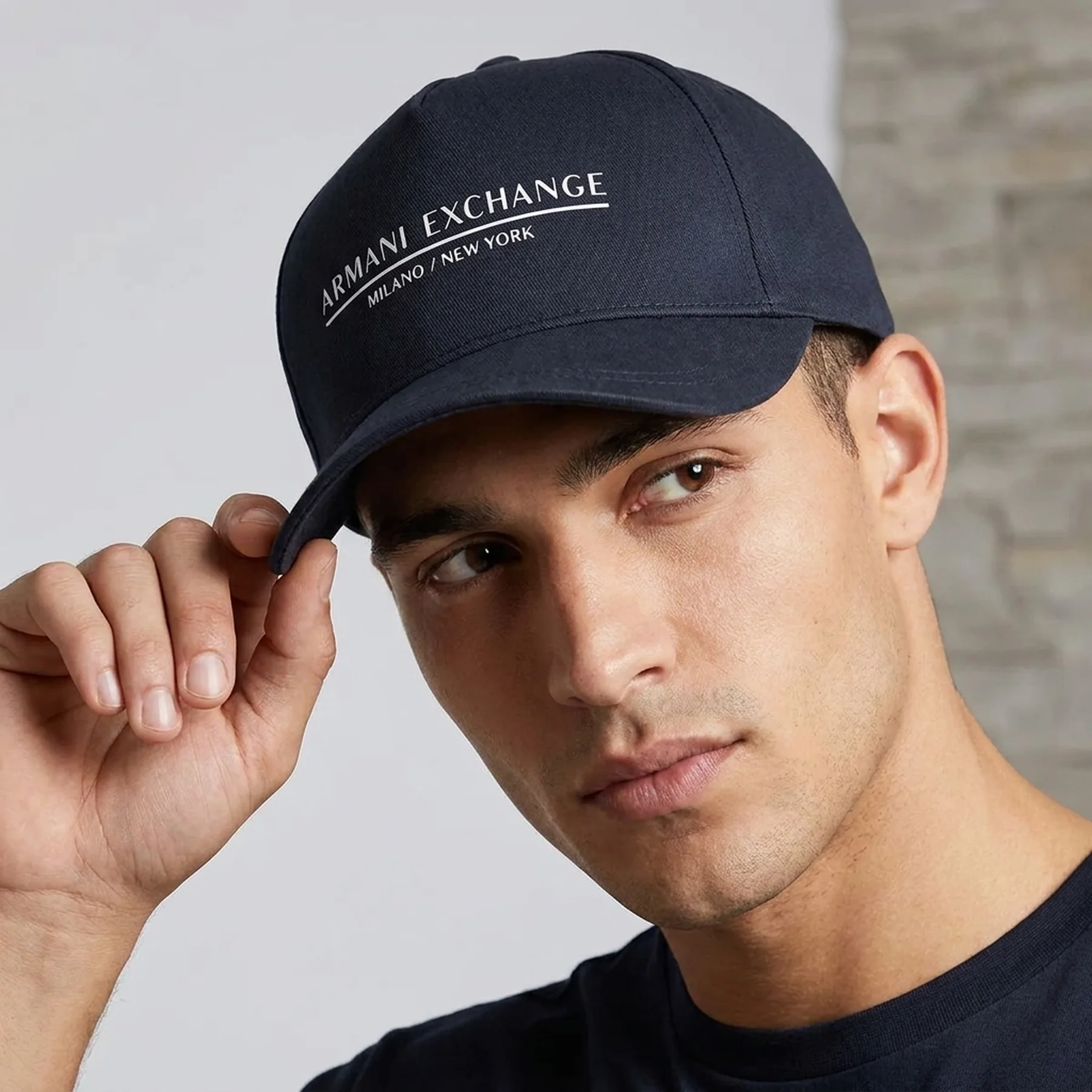 Стильна кепка Armani Exchange з логотипом 1159827864 (Синій One size)